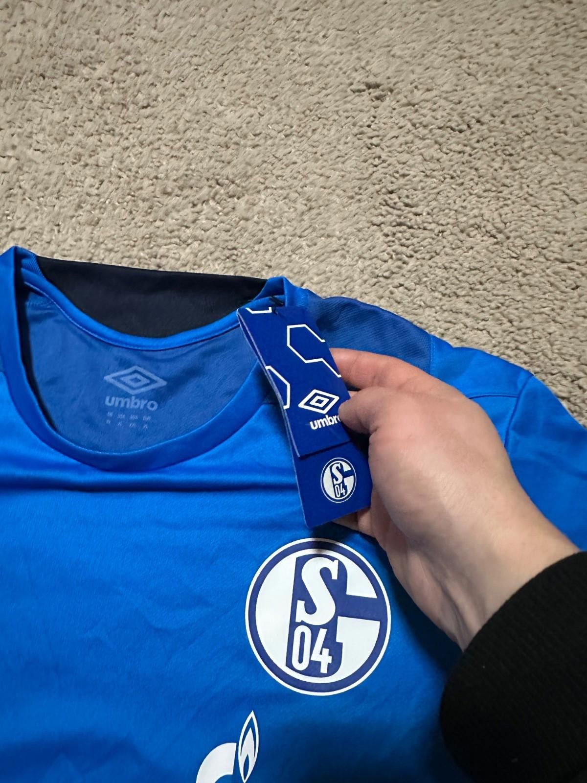 Umbro NWT Umbro Schalke 04 Football Soccer Training Shirt Size XL Size US XL / EU 56 / 4 - 5 Thumbnail