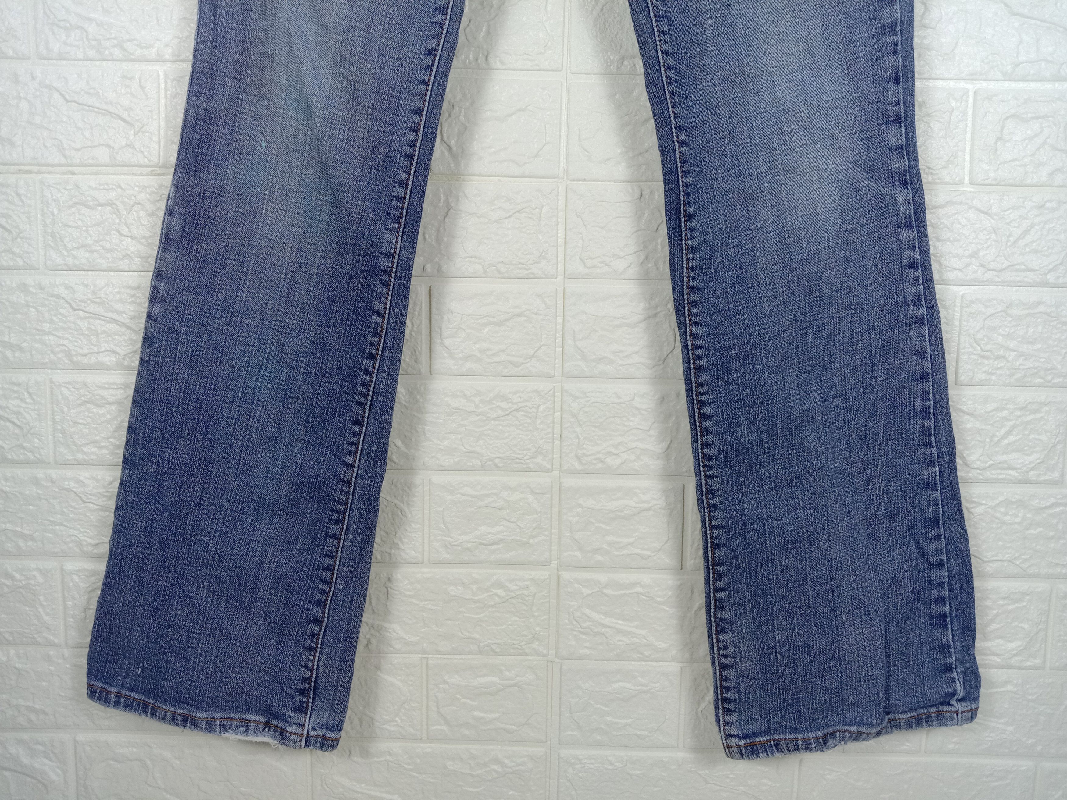 Levi's Vintage Levi's 515 Flare Jeans Blue Wash Denim Size 30" / US 8 / IT 44 - 4 Thumbnail
