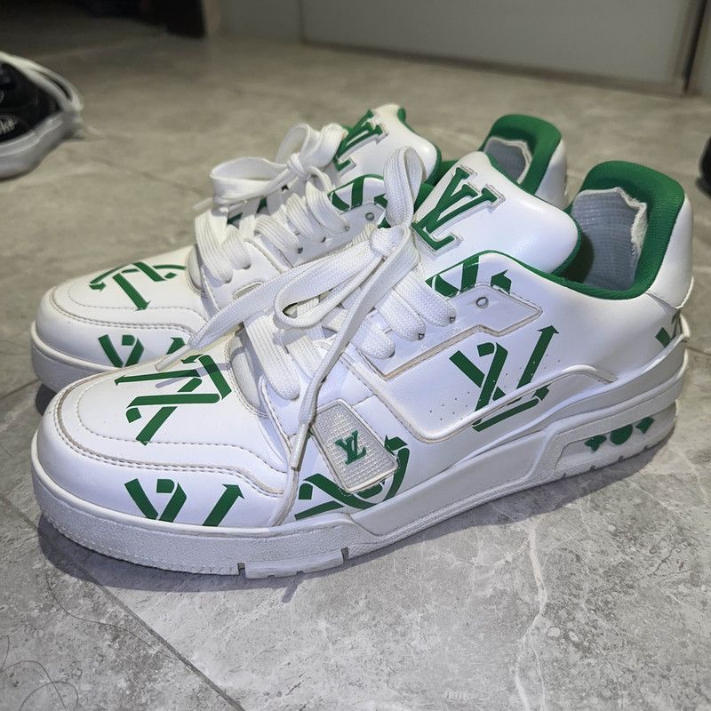 Louis Vuitton Louis Vuitton White and Green Trainer Sneakers -2505 Size US 8 / IT 38 - 1 Thumbnail