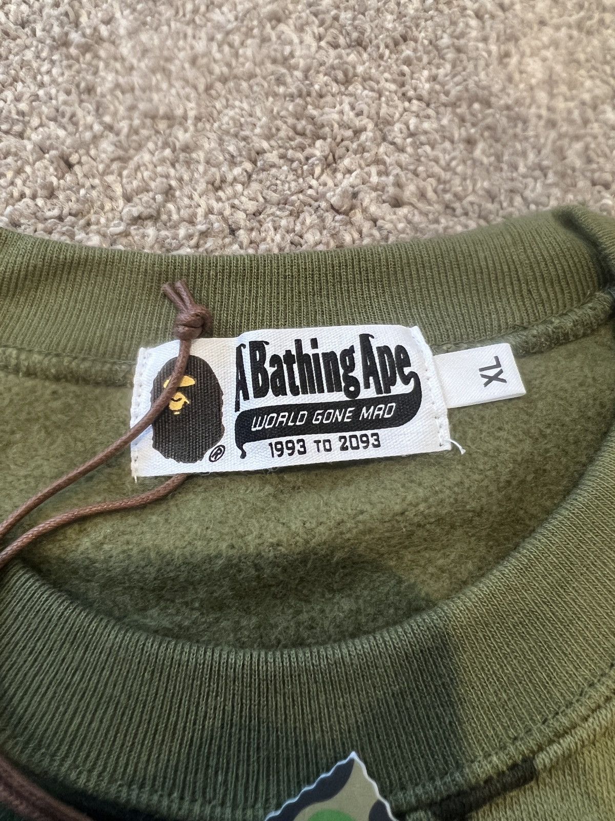 Bape 1st Camo Shark Crewneck Size US XL / EU 56 / 4 - 5 Thumbnail