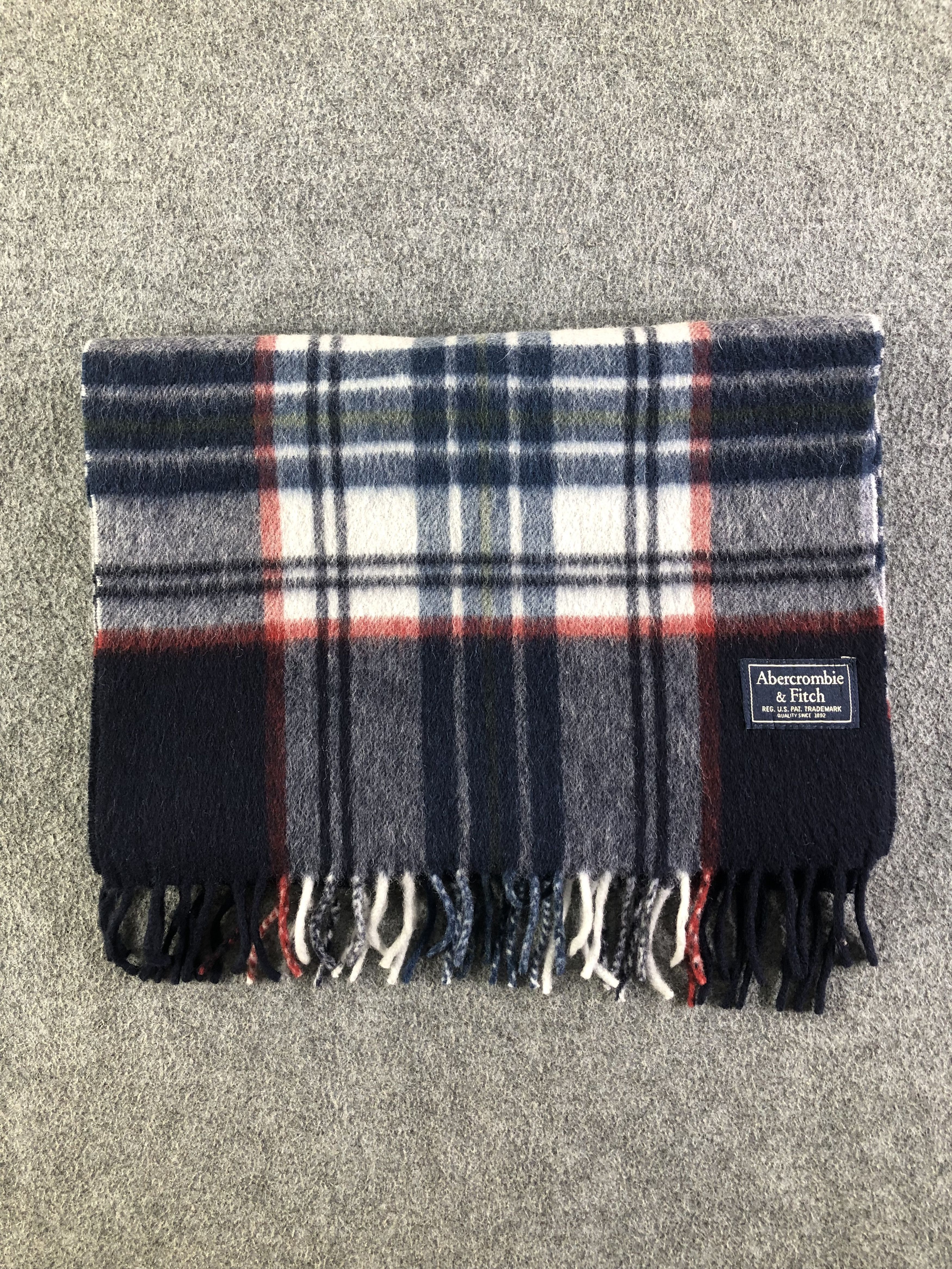 Abercrombie & Fitch Abercrombie & Fitch Scarf / Muffler / Neckwear SS1408 Size ONE SIZE - 6 Thumbnail