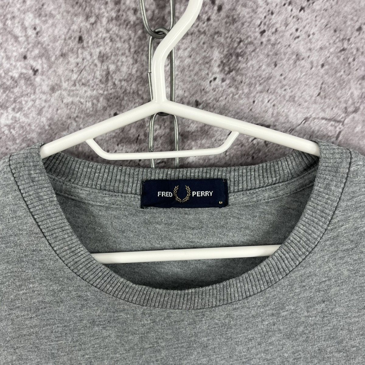 Fred Perry Fred Perry Vintage Tee Centre Logo Embroidery Grey Size M Size US M / EU 48-50 / 2 - 6 Thumbnail
