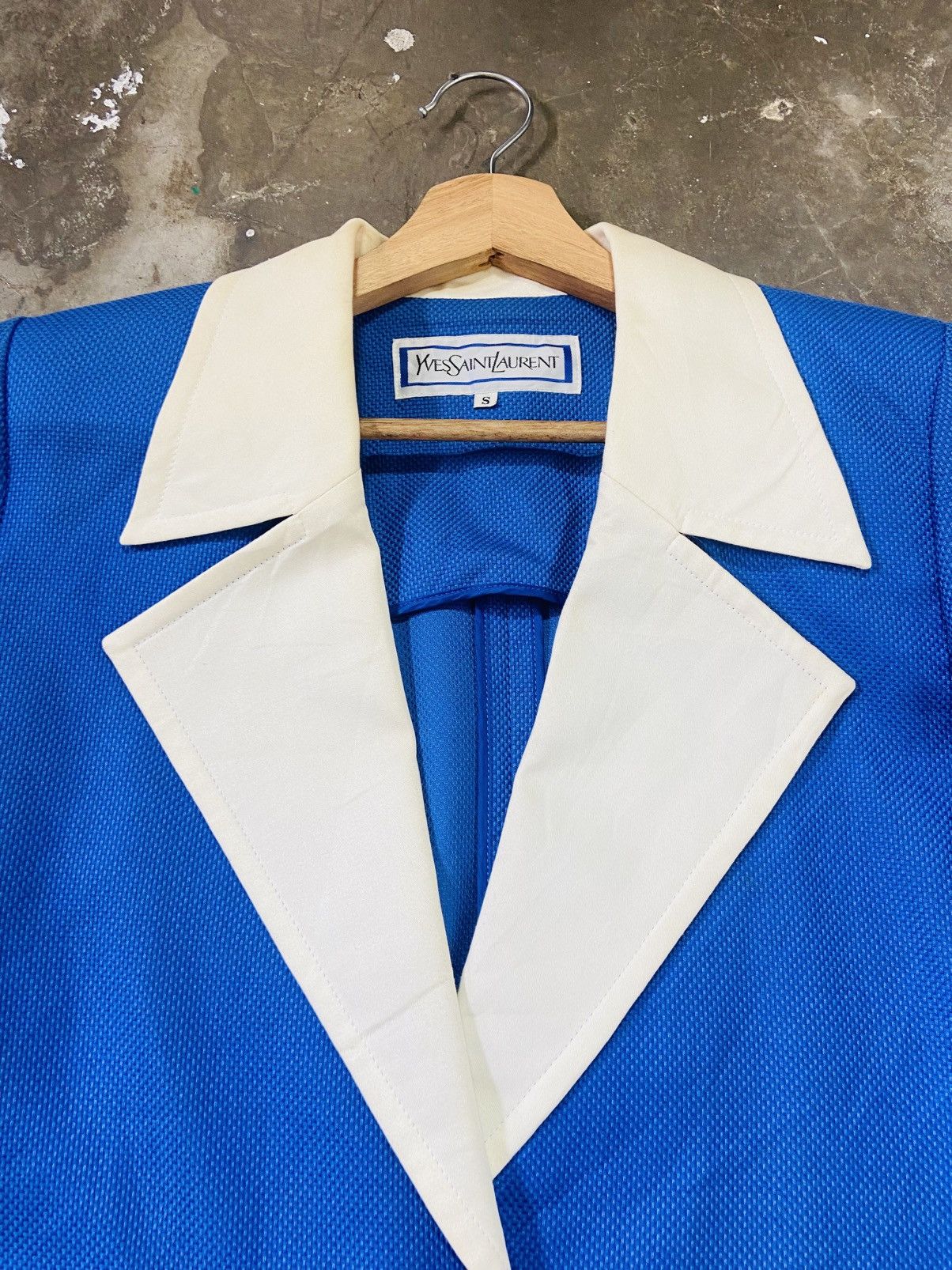 Yves Saint Laurent 🔥🔥Vintage Yves Saint Laurent Cropped Jacket With White Lapel Size M / US 6-8 / IT 42-44 - 9 Thumbnail