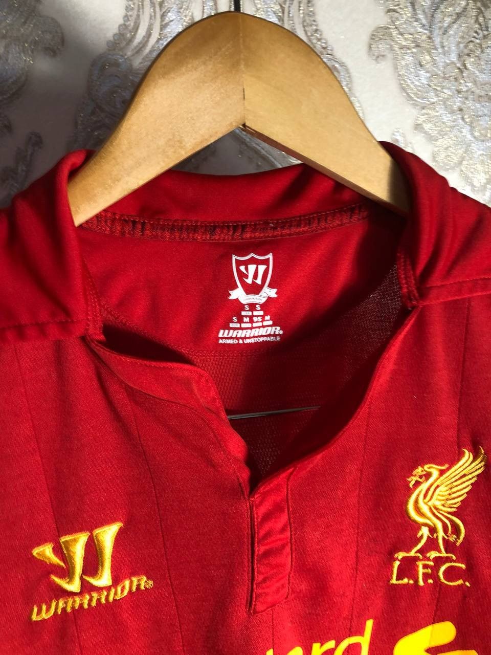 Vintage VERY RARE WARRIOR FC LIVERPOOL ENGLAND SOCCER JERSEY RETRO Size US S / EU 44-46 / 1 - 5 Thumbnail