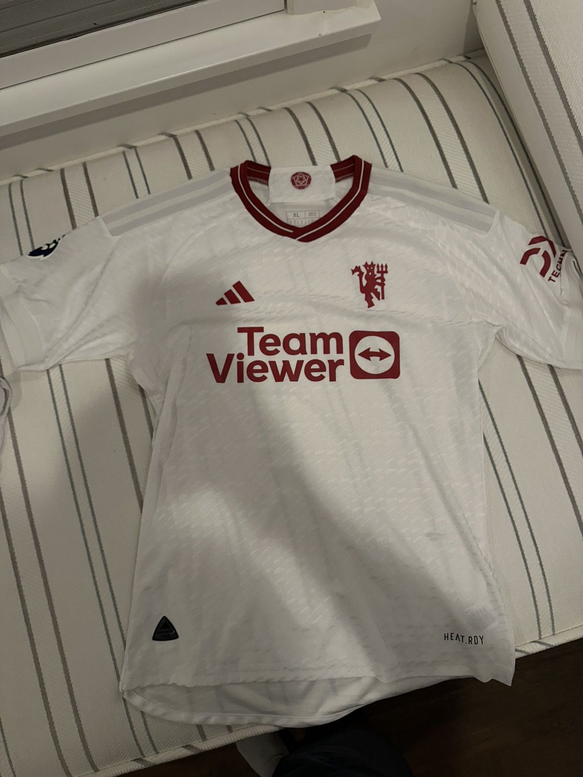 Adidas Manchester United 23/24 Third Kit Size US XL / EU 56 / 4 - 1 Thumbnail