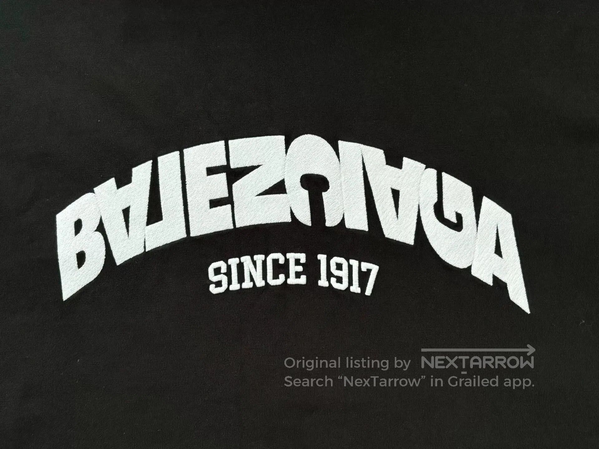 Balenciaga Balenciaga Asymmetric Inverted Logo Tee. Size US L / EU 52-54 / 3 - 3 Thumbnail