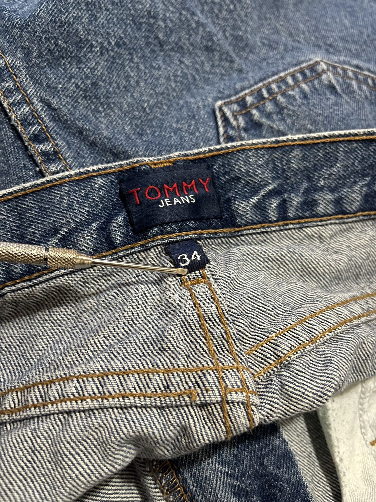 Tommy Hilfiger Vintage Tommy Hilfiger Jorts Size US 34 / EU 50 - 3 Thumbnail