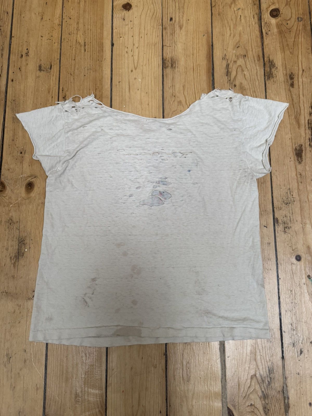 Japanese Brand × Vintage Vintage Thrashed T Shirt Size S / US 4 / IT 40 - 5 Thumbnail