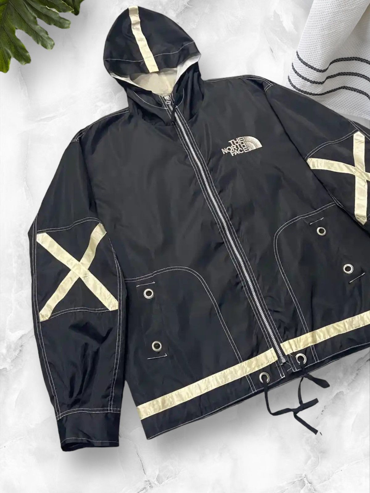 The North Face × Vintage Vintage 80s The North Face Embroidered Contrast Jacket Size US XL / EU 56 / 4 - 9 Thumbnail