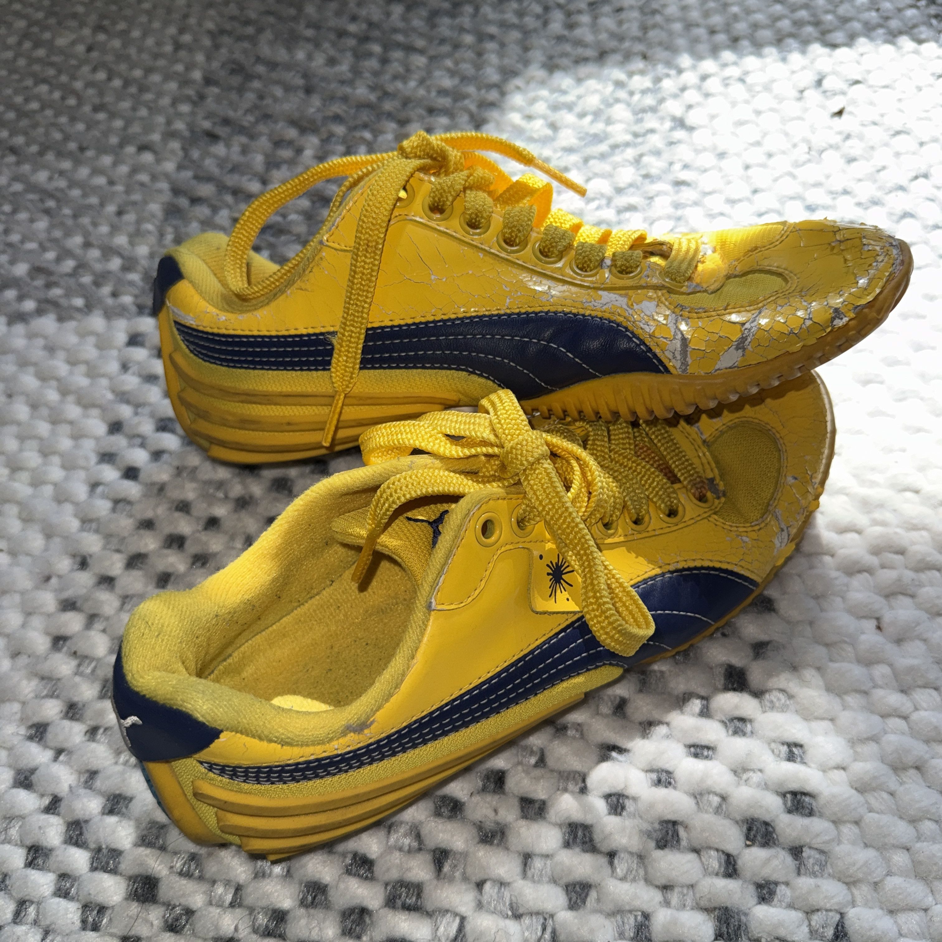Maison MIHARA YASUHIRO × Puma Vintage Maison Mihara Yasuhiro x Puma MY-12 Sneaker Size US 6.5 / IT 36.5 - 3 Thumbnail