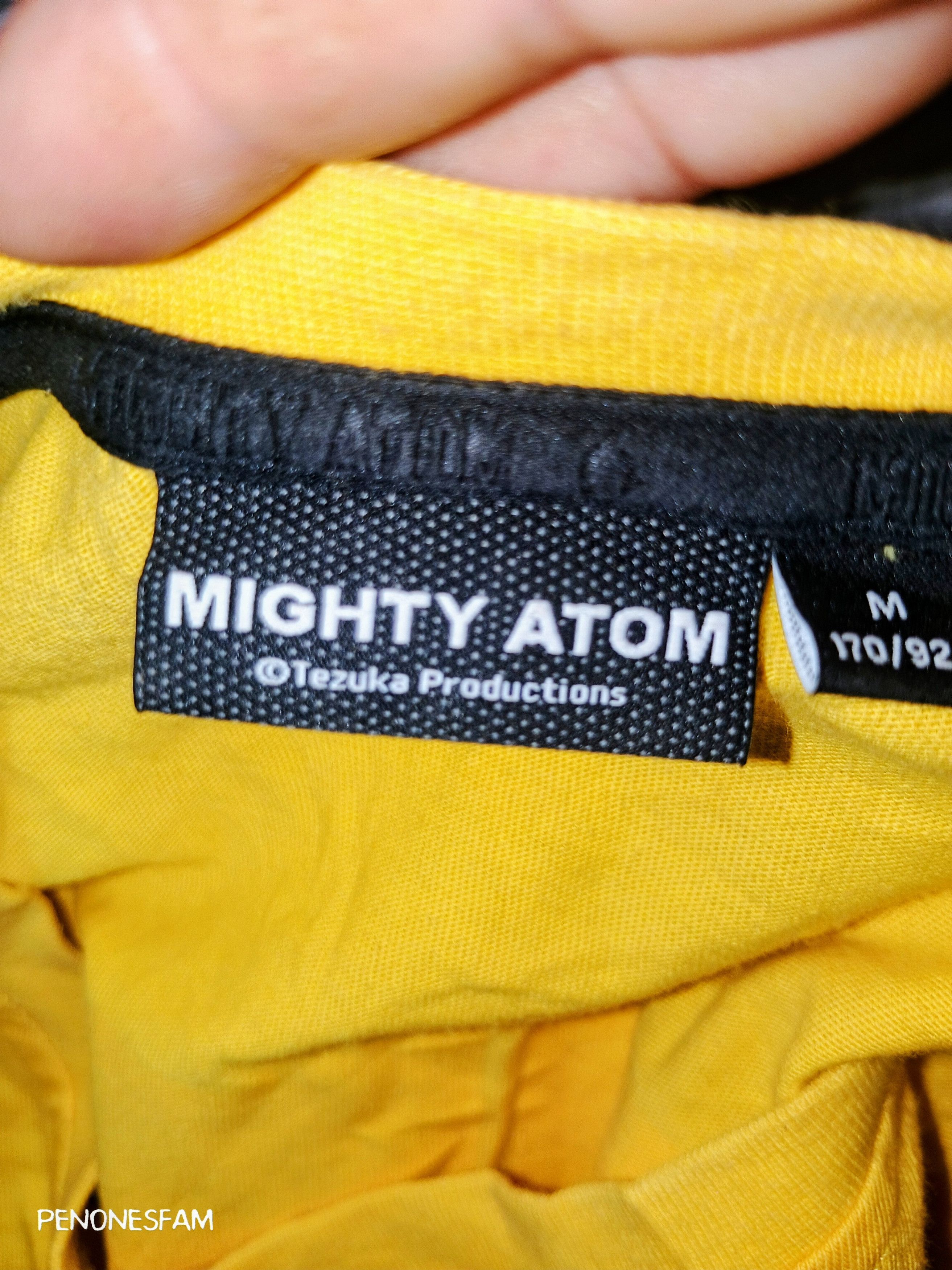 Other Atom shirt Size US M / EU 48-50 / 2 - 4 Thumbnail