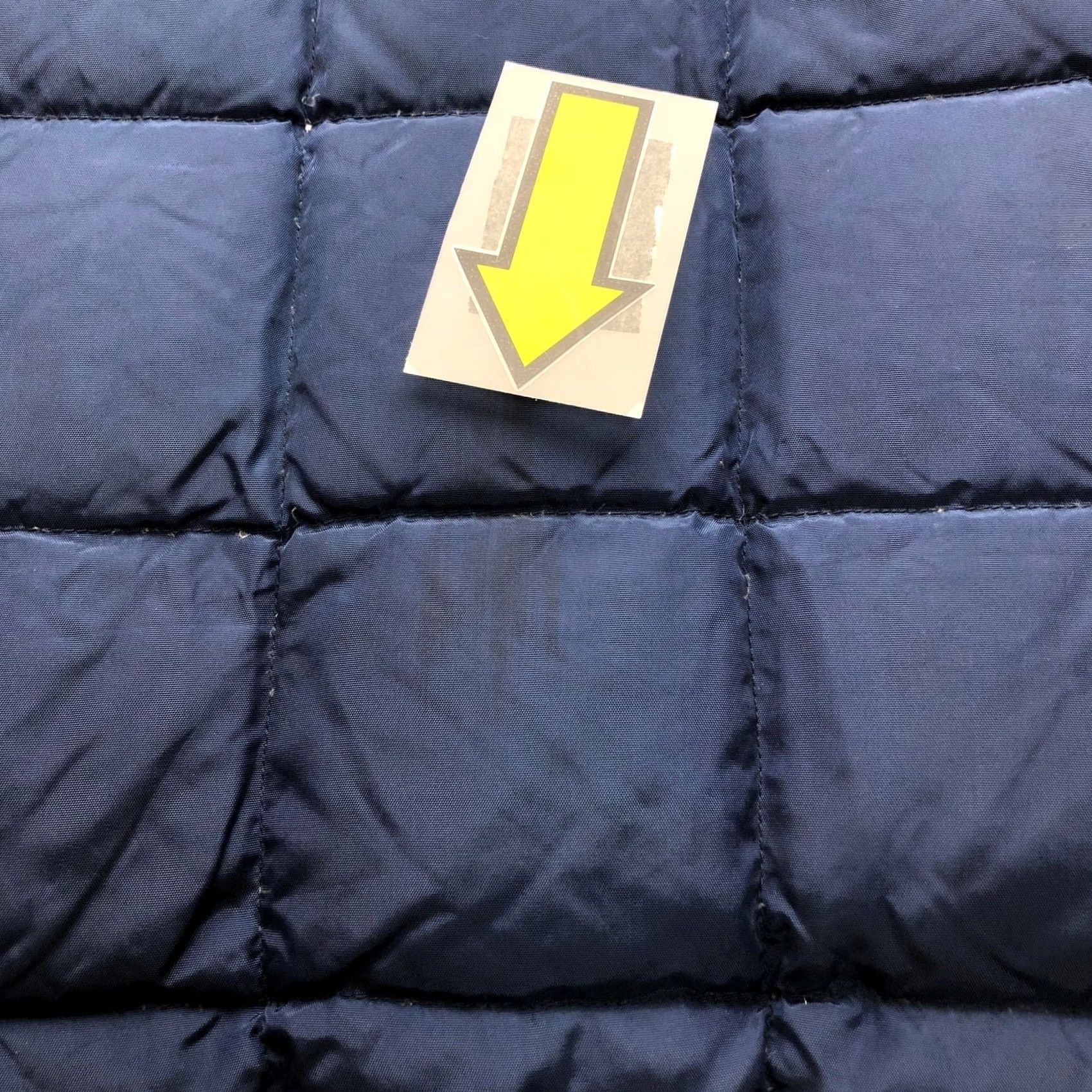 Gap VINTAGE Gap Quilted Reversible Waterfowl Down Filled Puffer Vest Nylon Mens XL Red 90s Outdoor Zip Pockets Quilted Wool Free? Size US XL / EU 56 / 4 - 5 Thumbnail