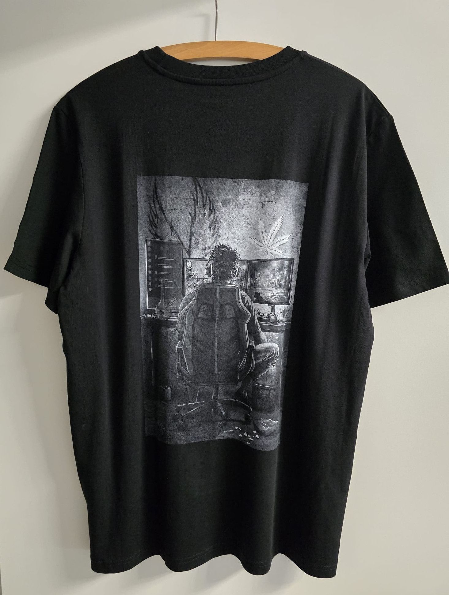 Designer provoc8™ T-Shirt - Unisex - 'The Dark Protocol' - Size L Size US L / EU 52-54 / 3 - 1 Thumbnail
