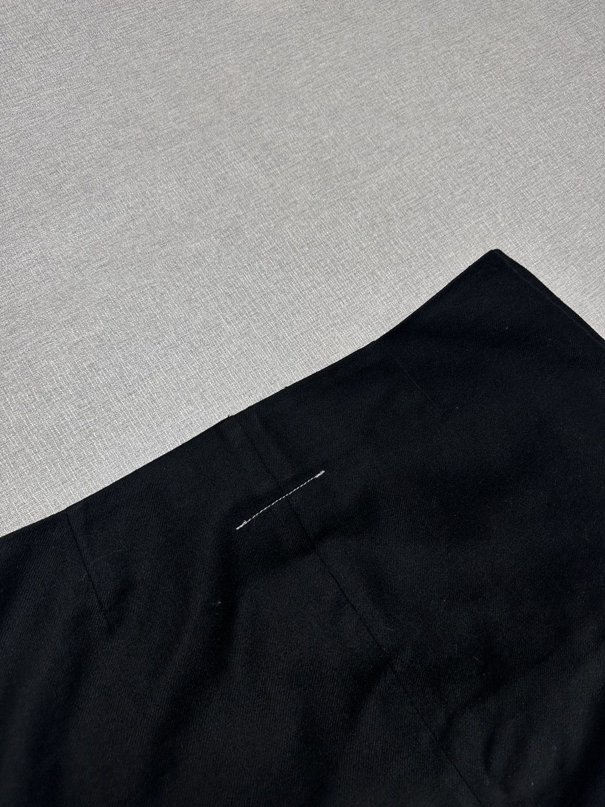 Maison Margiela × Vintage Maison Margiela Vintage Wool Skirt Luxury Size 30" / US 8 / IT 44 - 12 Thumbnail