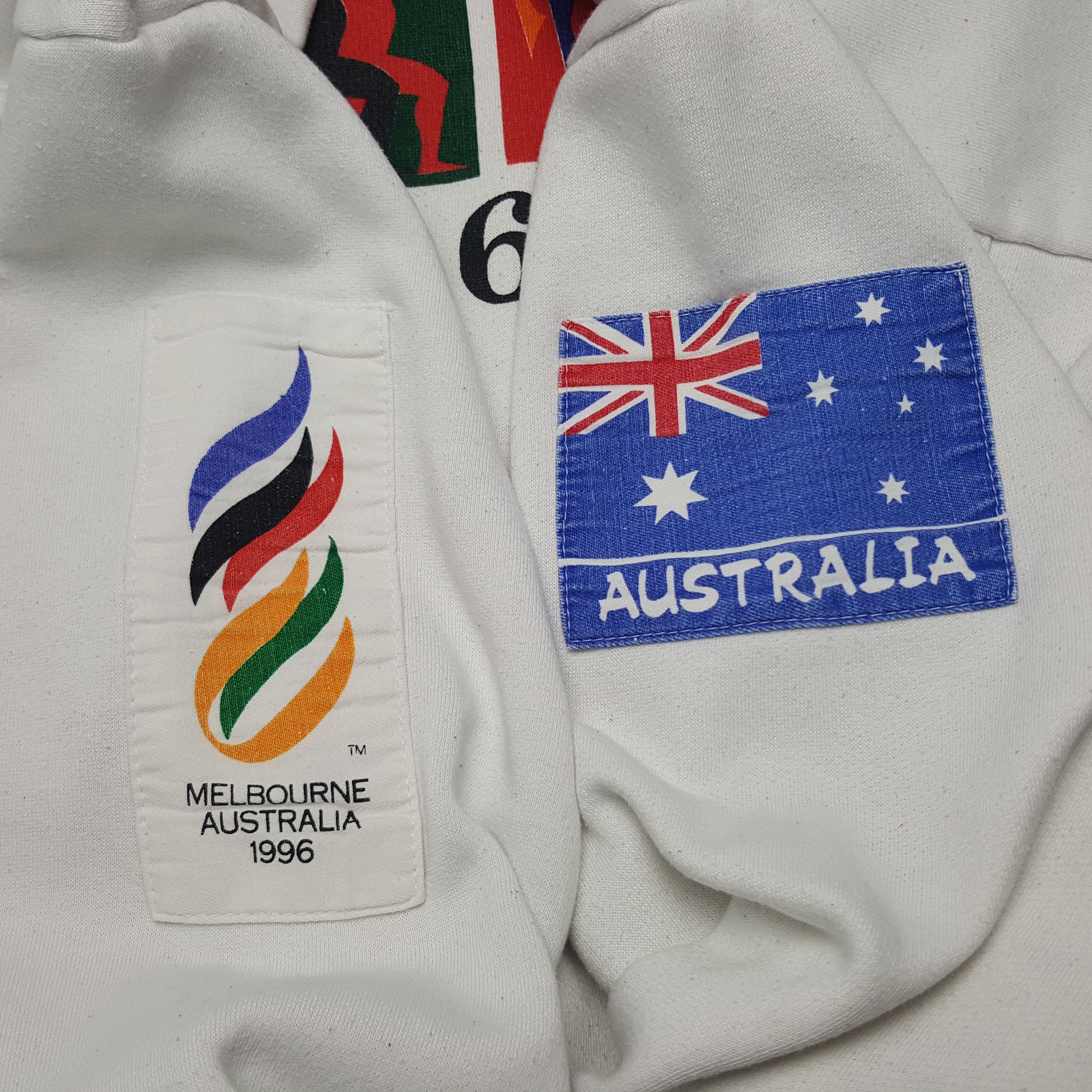 Vintage Vintage Melbourne Australia 1990 Sweatshirt Size US XL / EU 56 / 4 - 7 Thumbnail