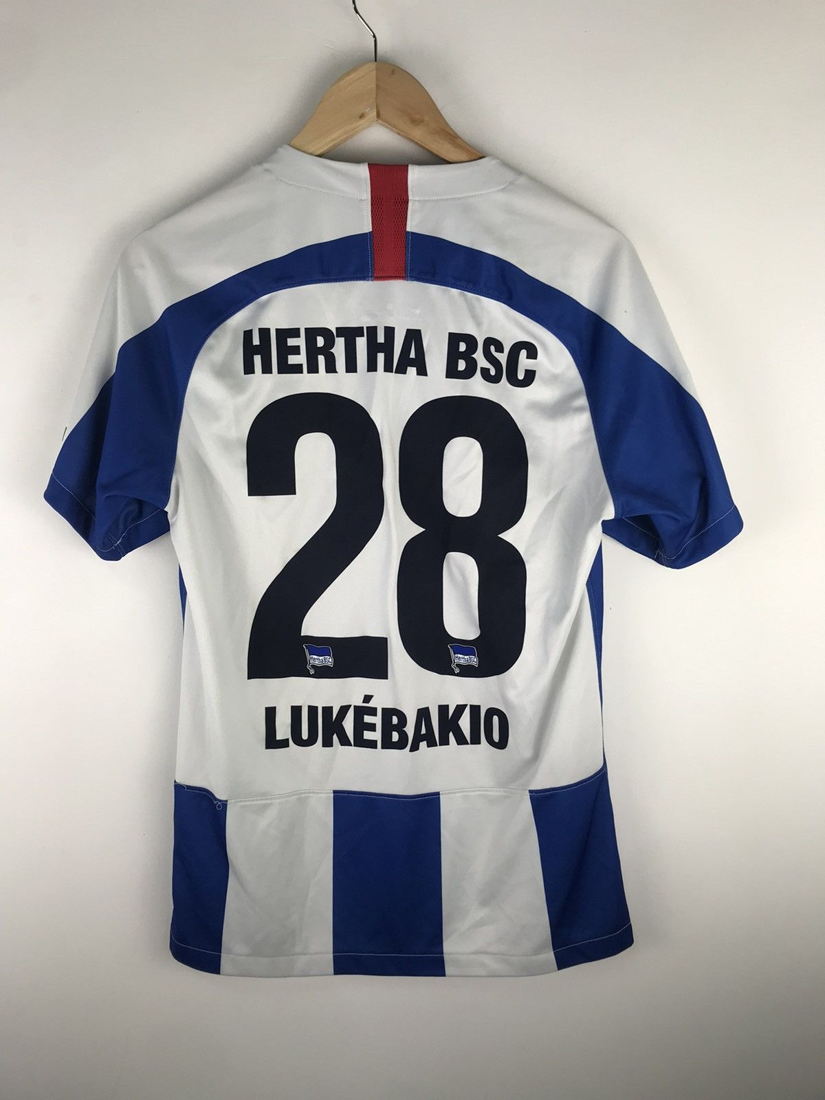 Nike Nike Hertha Berlin FC Home Football 19/20 DODI LUKEBAKIO #28 Size US S / EU 44-46 / 1 - 2 Thumbnail
