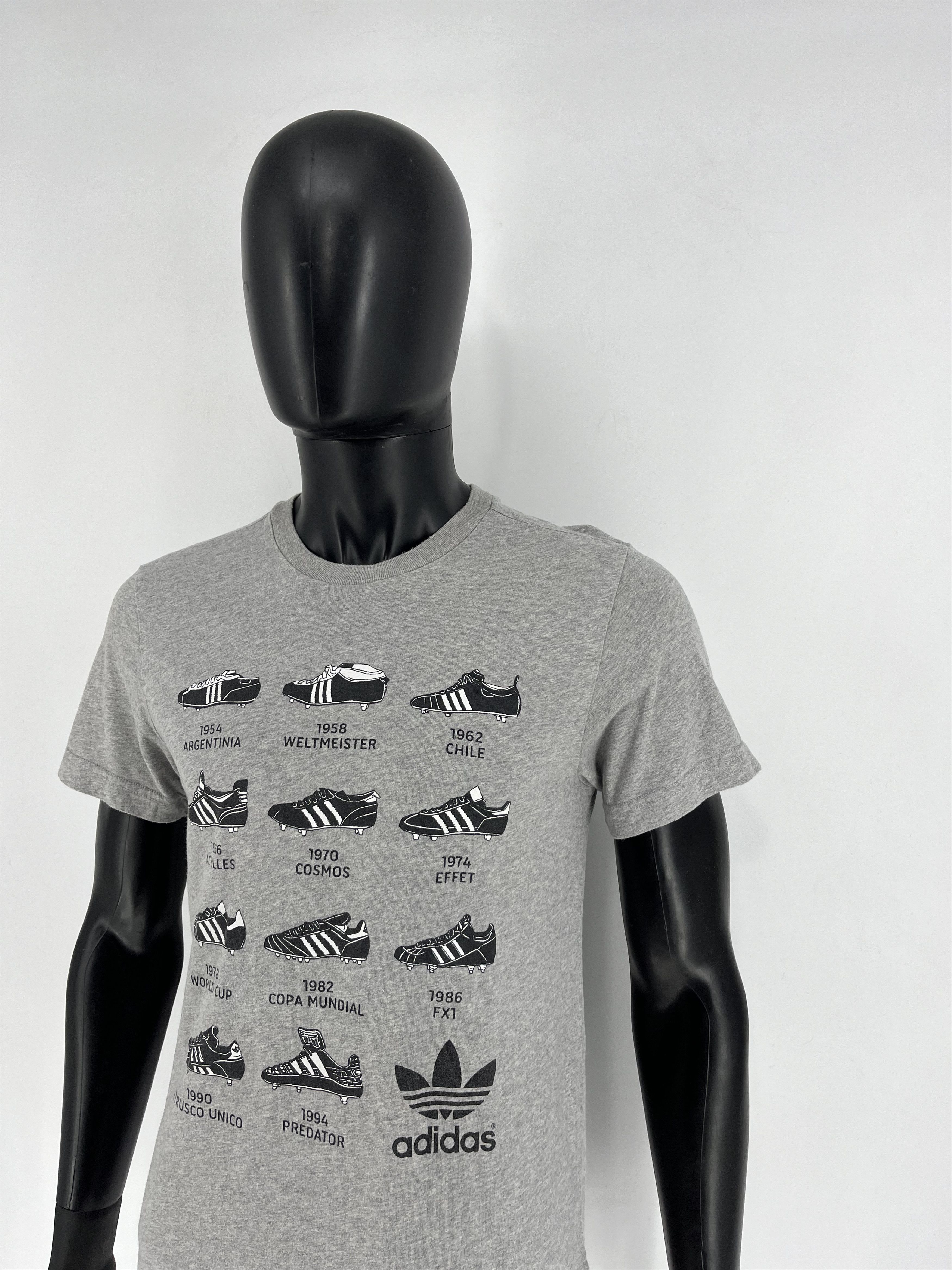 Adidas × Vintage Adidas Originals Boot History T Dead Stock 2014 Soccer Size US S / EU 44-46 / 1 - 4 Thumbnail