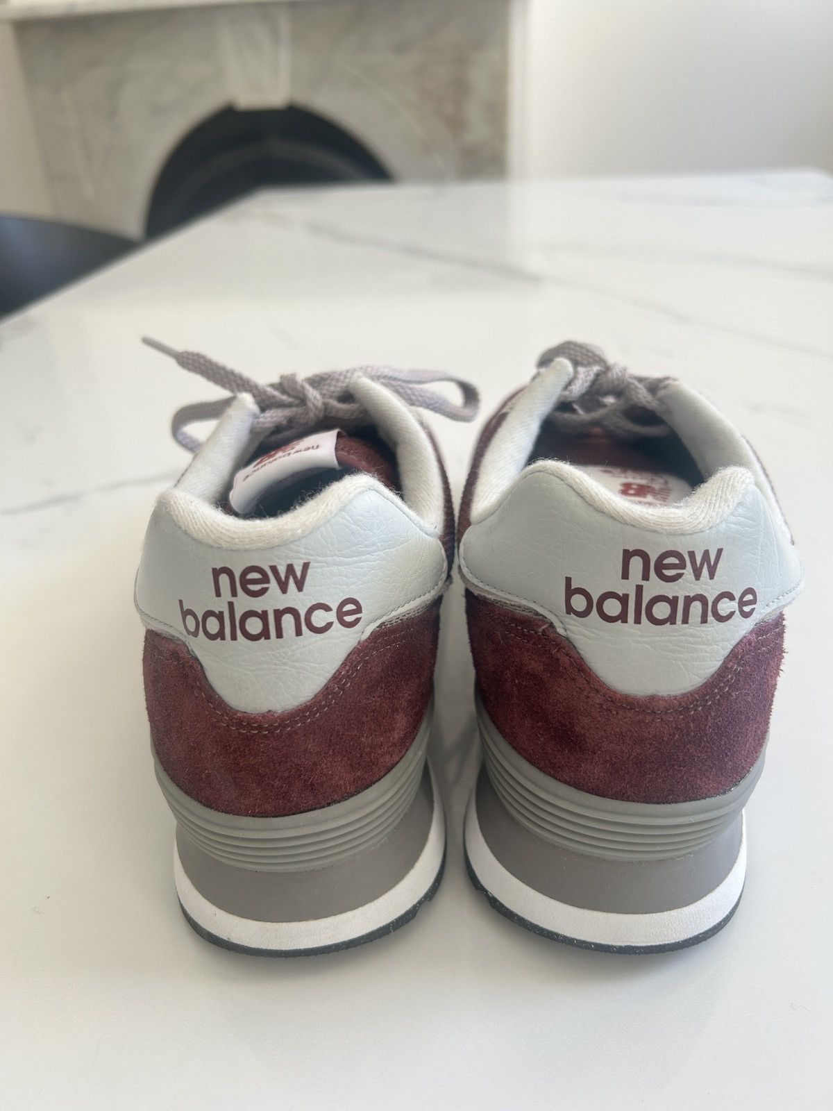 New Balance New Balance 574 Core Burgundy White Size US 10 / EU 43 - 4 Thumbnail