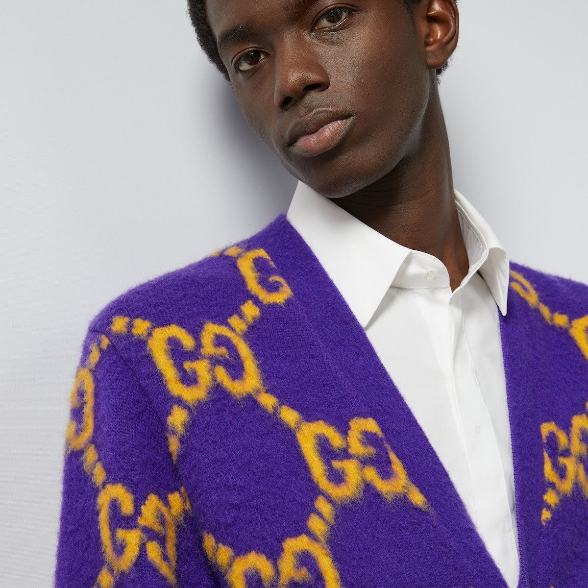 o1mt1gz0325 Wool Cardigan With GG Intarsia in Purple/Yellow