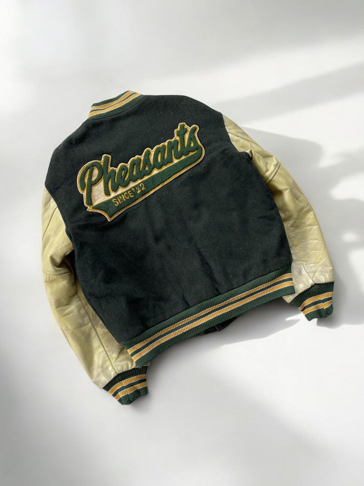 Hysteric Glamour 🔥RARE🔥VINTAGE 80s BUTWIN USA LEATHER SLEEVE VARSITY JACKET Size US L / EU 52-54 / 3 - 4 Thumbnail
