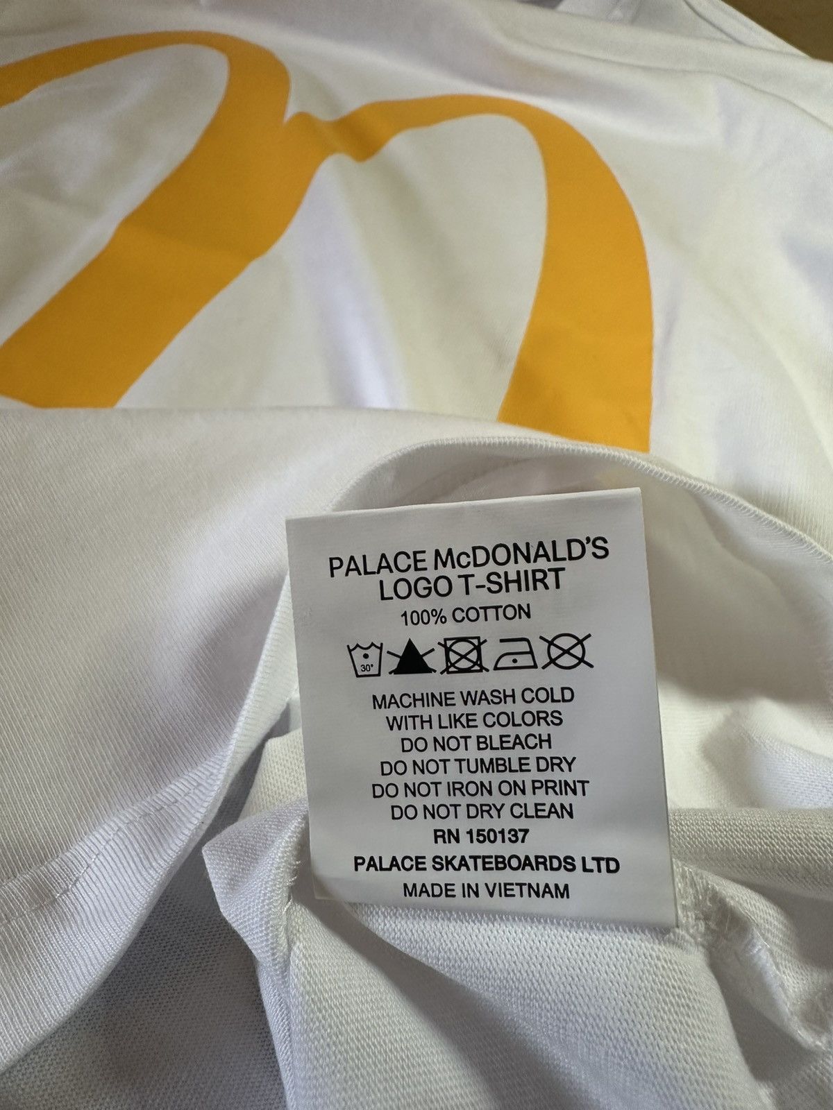 Palace Palace x McDonald’s Logo T Shirt Skate Size US L / EU 52-54 / 3 - 5 Thumbnail