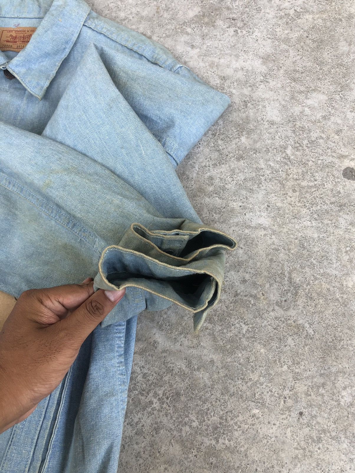 Levi's Vintage 80’s Levi’s Denim Jacket Distressed Size US M / EU 48-50 / 2 - 11 Thumbnail
