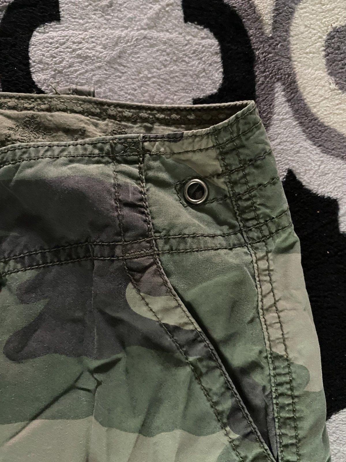 If Six Was Nine × Japanese Brand × Le Grande Bleu (L.G.B.) 2000s abercrombie & fitch flared camo pants goa style Size US 27 - 7 Thumbnail