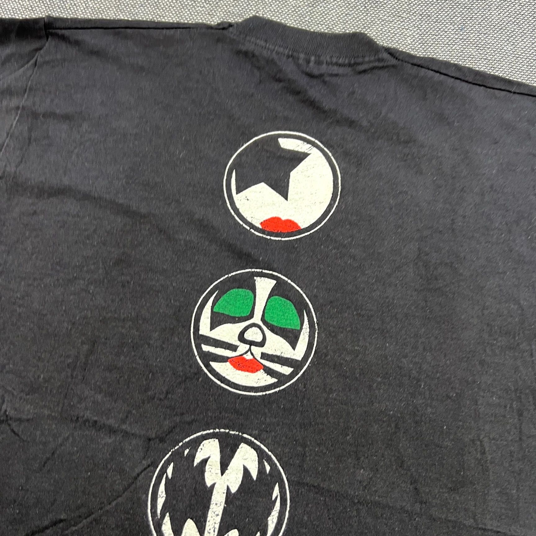Fruit Of The Loom Vintage Fruit of the Loom KISS Shirt Mens M Black Fan tee Shirt Mens M Black Fan tee Size US M / EU 48-50 / 2 - 4 Thumbnail