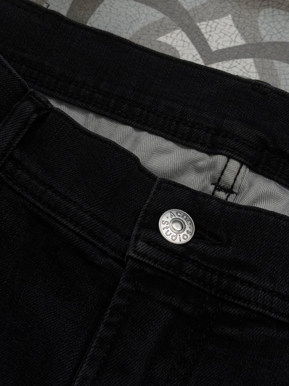 Acne Studios Acne Studios 2021M loose fit denim jeans 36x34 Size US 36 / EU 52 - 3 Thumbnail