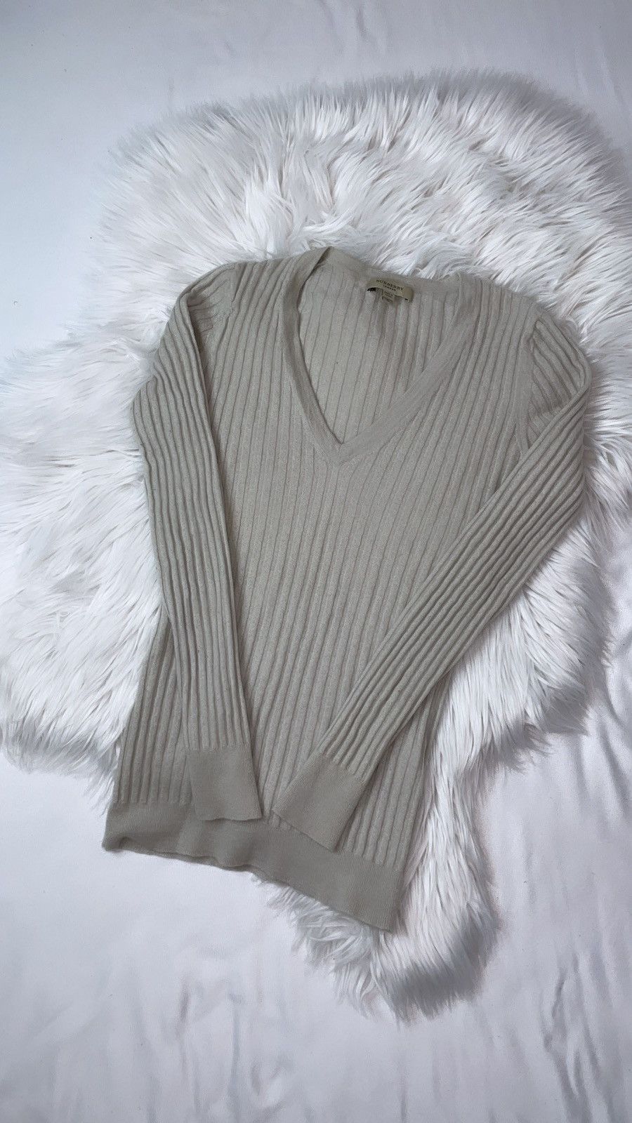 Burberry Cashmere sweater jumper Burberry Size S / US 4 / IT 40 - 1 Thumbnail