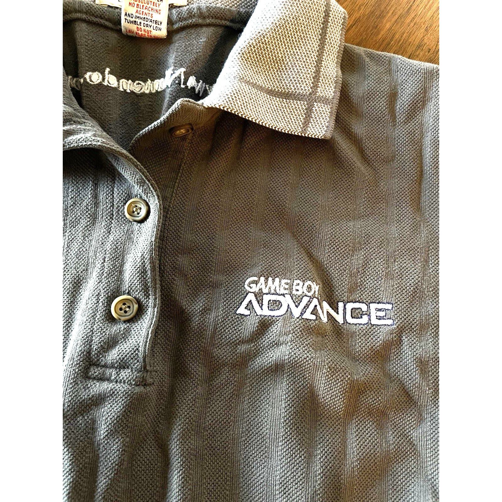 Nintendo Vintage Nintendo Employee Gameboy Advance Polo Shirt Size M / US 6-8 / IT 42-44 - 1 Thumbnail