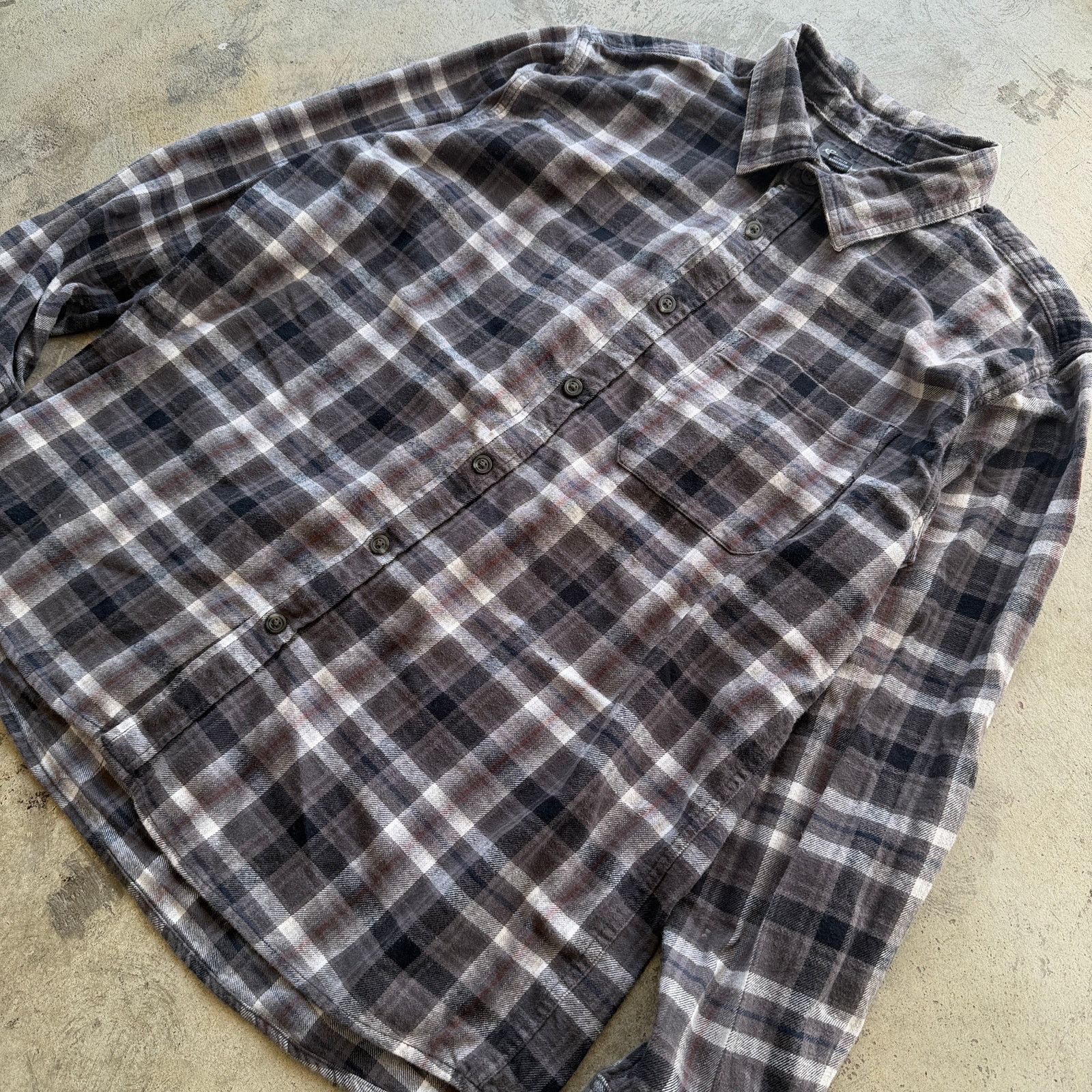 Eddie Bauer Eddie Bauer Plaid Flannel Button Down Shirt Size XL Size US L / EU 52-54 / 3 - 4 Thumbnail