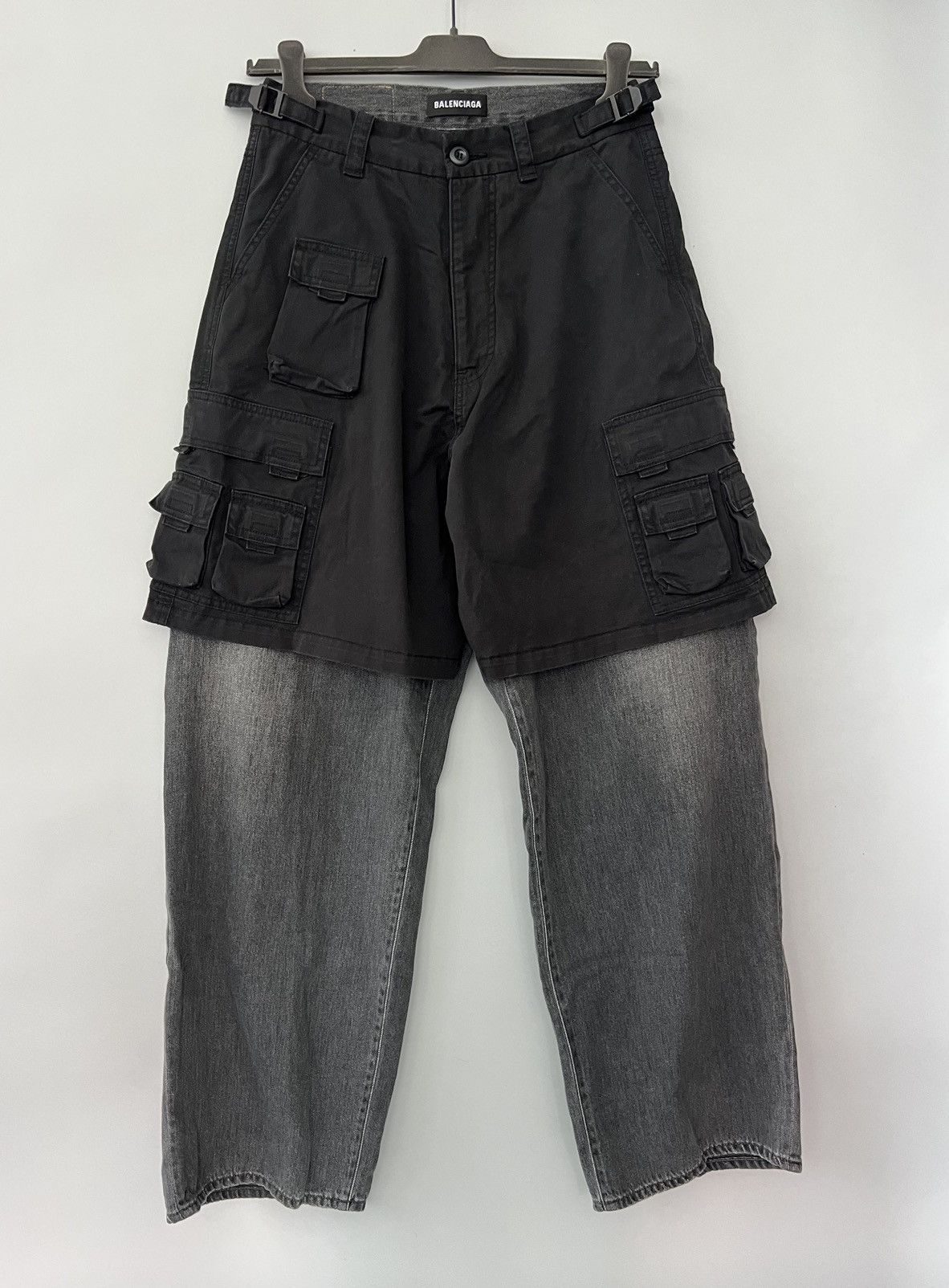 Balenciaga Balenciaga FW21 Afterworld Hybrid Cargo Pants Size US 31 - 1 Thumbnail