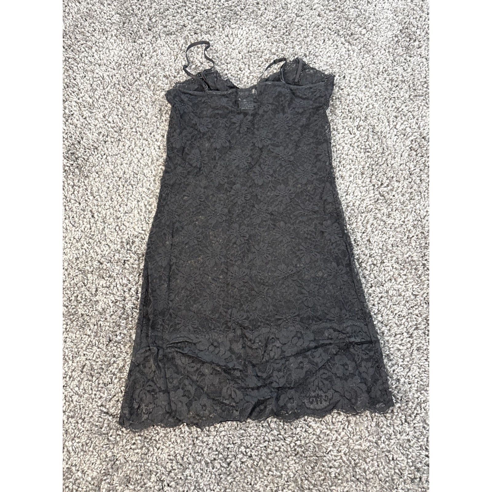 Vintage Vintage Wet Seal Slip Dress 90s Black Medium Floral Lace Camisole User: Vintage Wet Seal Slip Dress 90s Black Medium Floral Lace Camisole Size M / US 6-8 / IT 42-44 - 5 Thumbnail