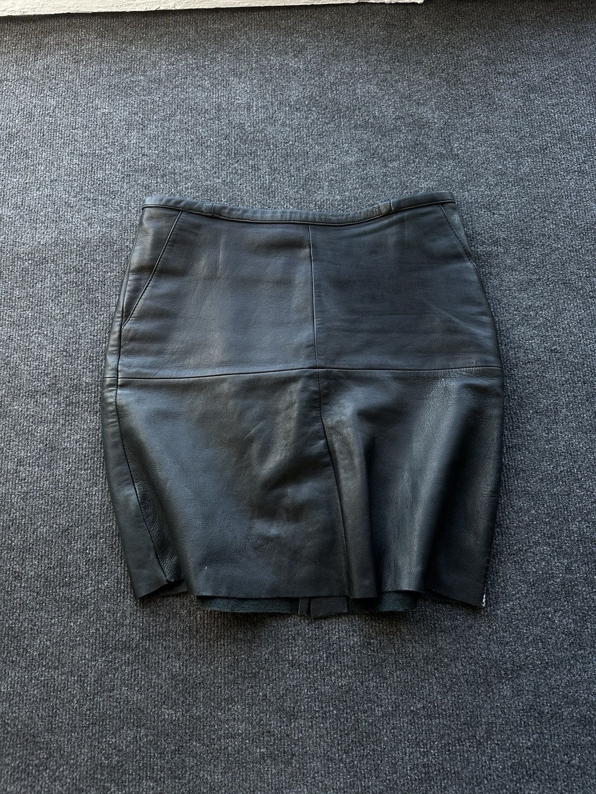 Leather SEXY🚨 LEATHER Y2K AVANT GARDE BLACK MINI SKIRT Size 30" / US 8 / IT 44 - 1 Thumbnail
