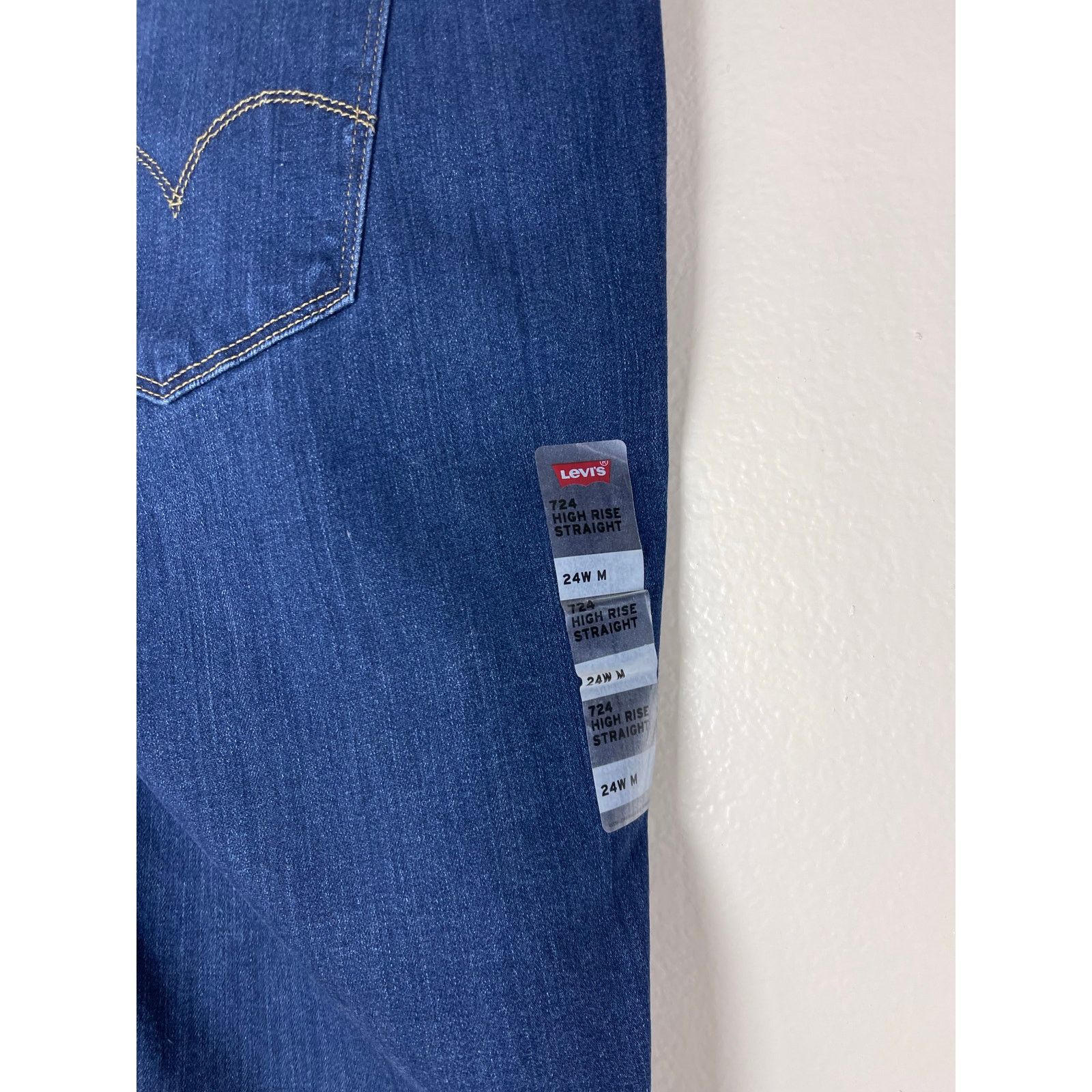 Levi's Levi's 724 High-Rise Straight Jeans - 24W NWT Size 24" / US 00 / IT 34 - 6 Thumbnail
