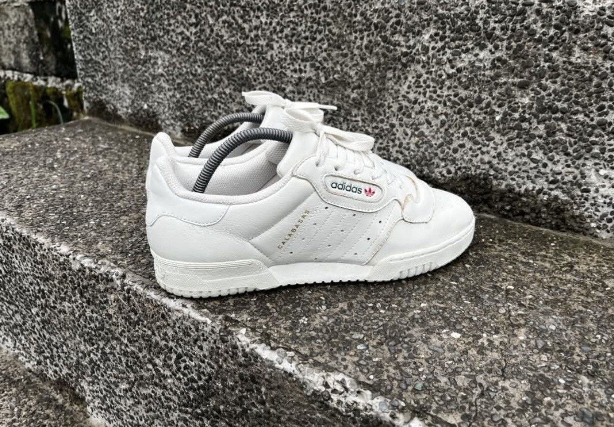 adidas gazelle silver green womens YEEZY Adidas Calabasas sneakers 10.5  Wellington Hunters and Collectors