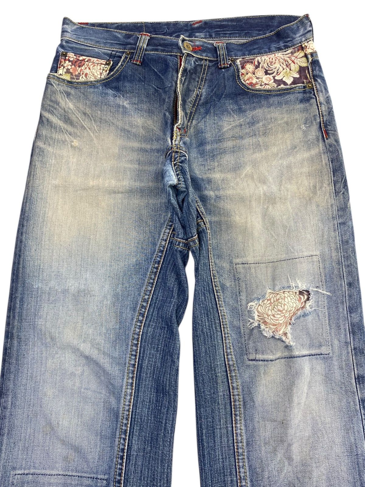 Japanese Brand Eternal Blue Ripped Patchwork Style Loose Jeans Size US 30 / EU 46 - 2 Thumbnail