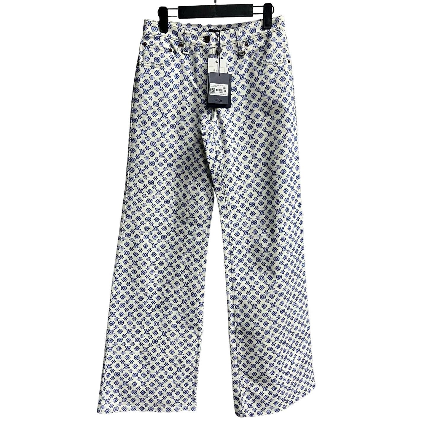 Louis Vuitton Louis Vuitton Craggy Monogram Denim Jeans 36 Size US 36 / EU 52 - 1 Thumbnail