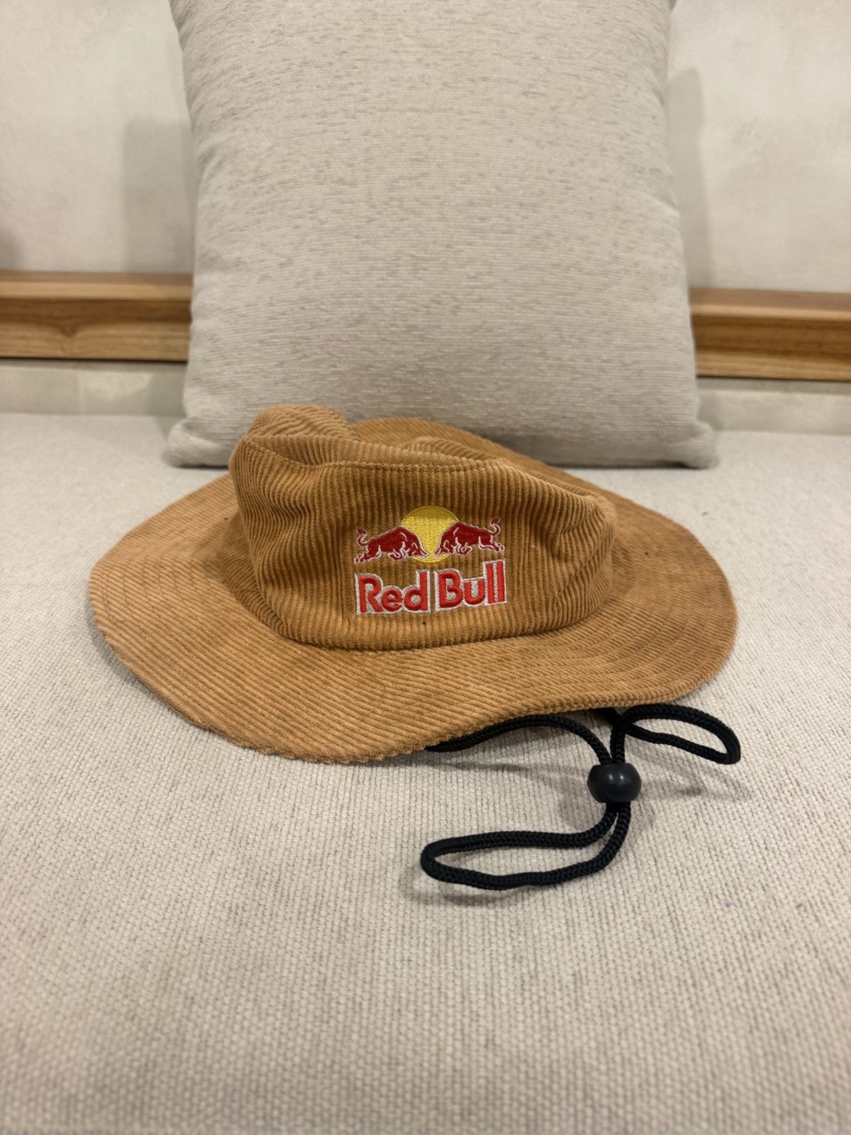 Red Bull Red bull only athlete brown safari Size ONE SIZE - 1 Preview