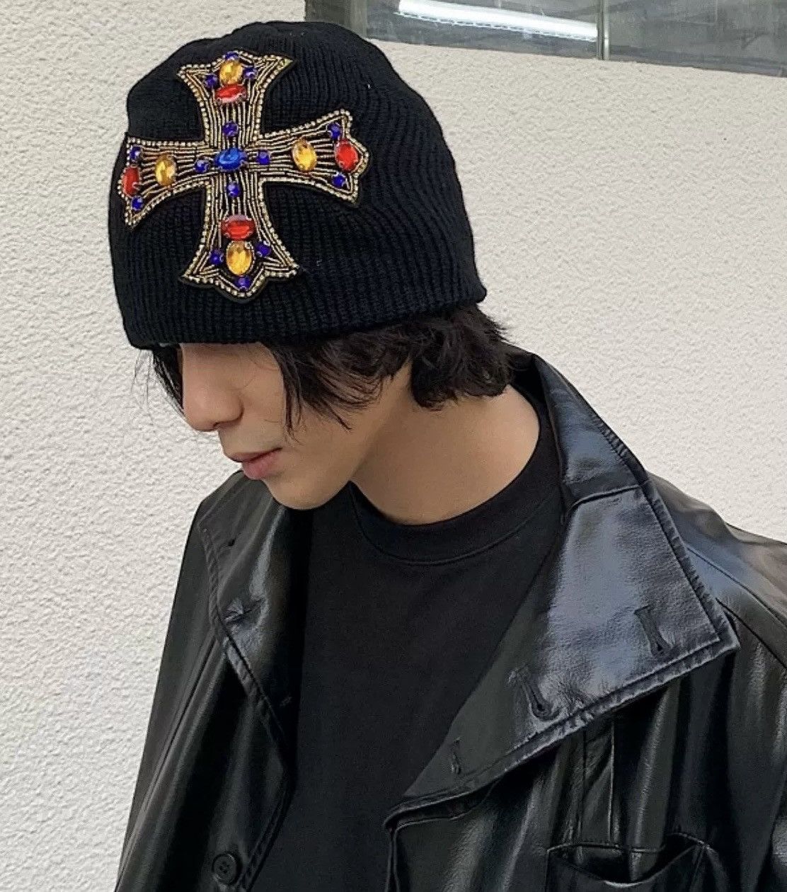Japanese Brand Avant garde retro huge rhinestone cross knitted beanie hat Size ONE SIZE - 5 Thumbnail