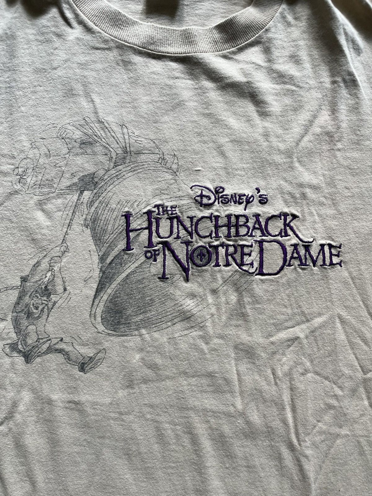 Disney × Vintage Vintage 90s Hunchback of Notre Dame Disney Movie Tee Size US L / EU 52-54 / 3 - 3 Thumbnail