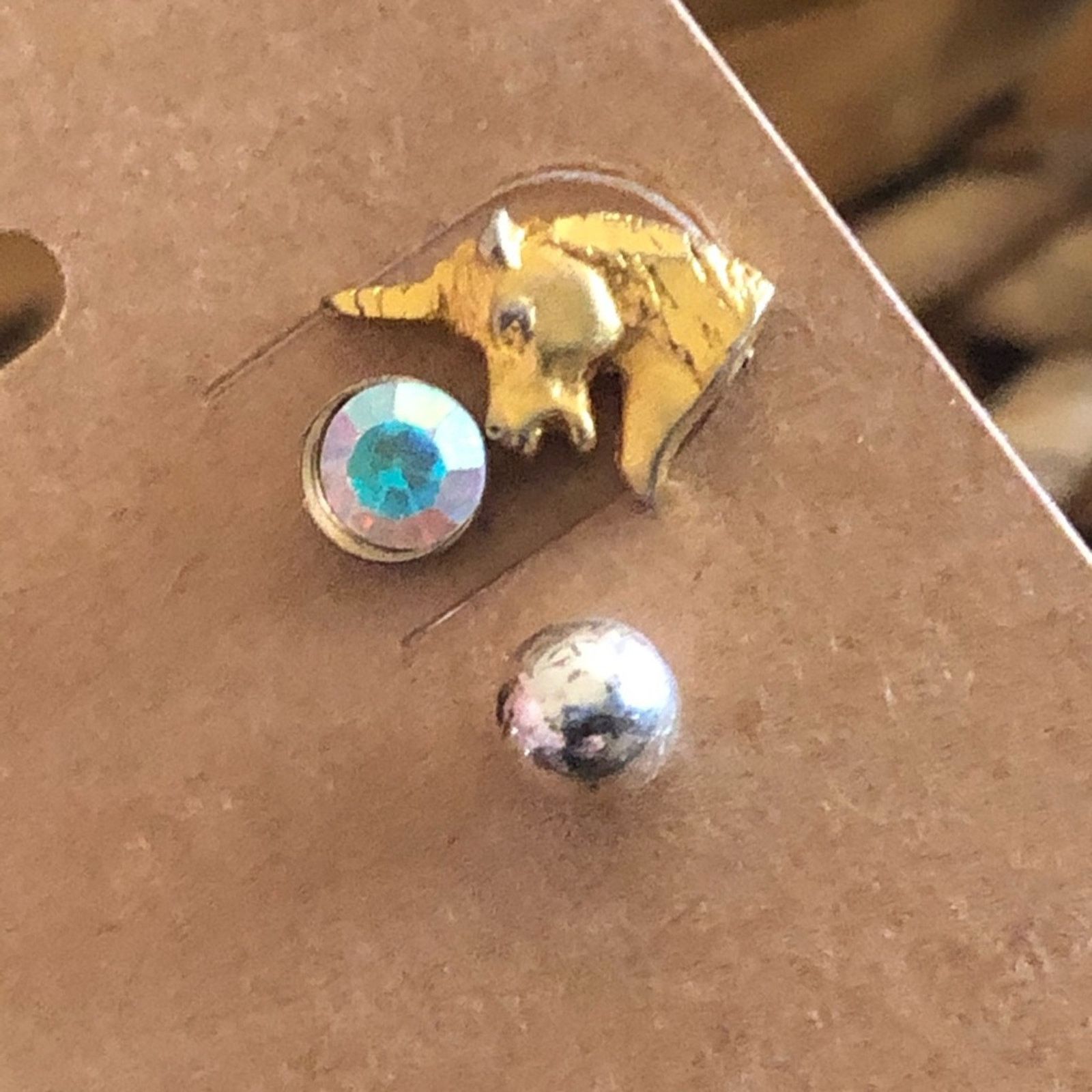 Vintage Vintage lot of three pairs stud post earrings Size ONE SIZE - 2 Thumbnail