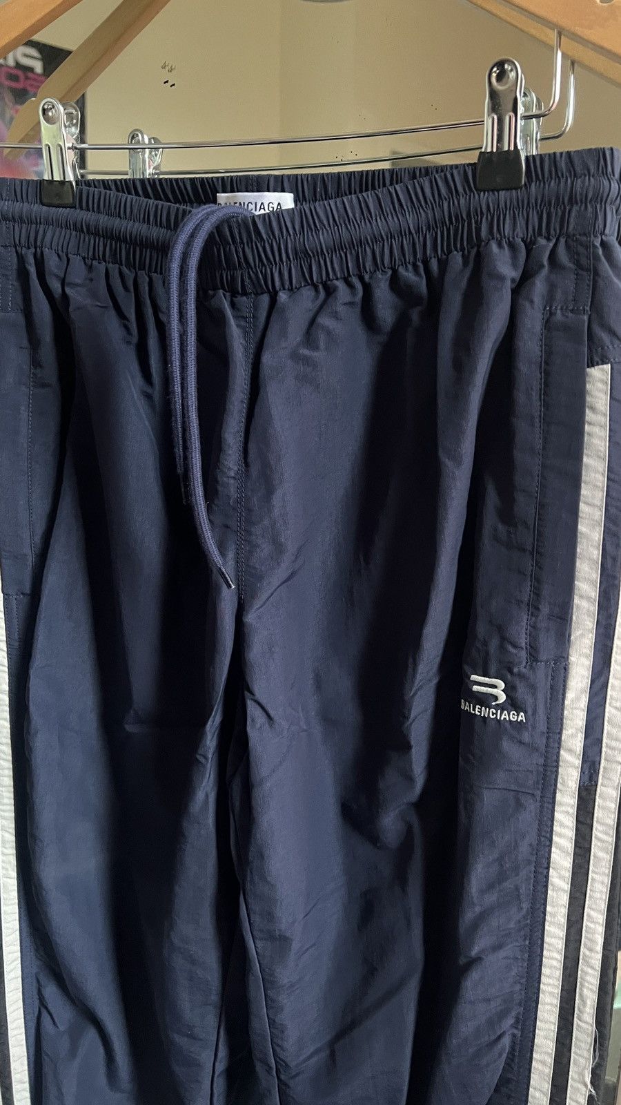 Balenciaga Balenciaga sporty striped pants Size US 30 / EU 46 - 2 Thumbnail