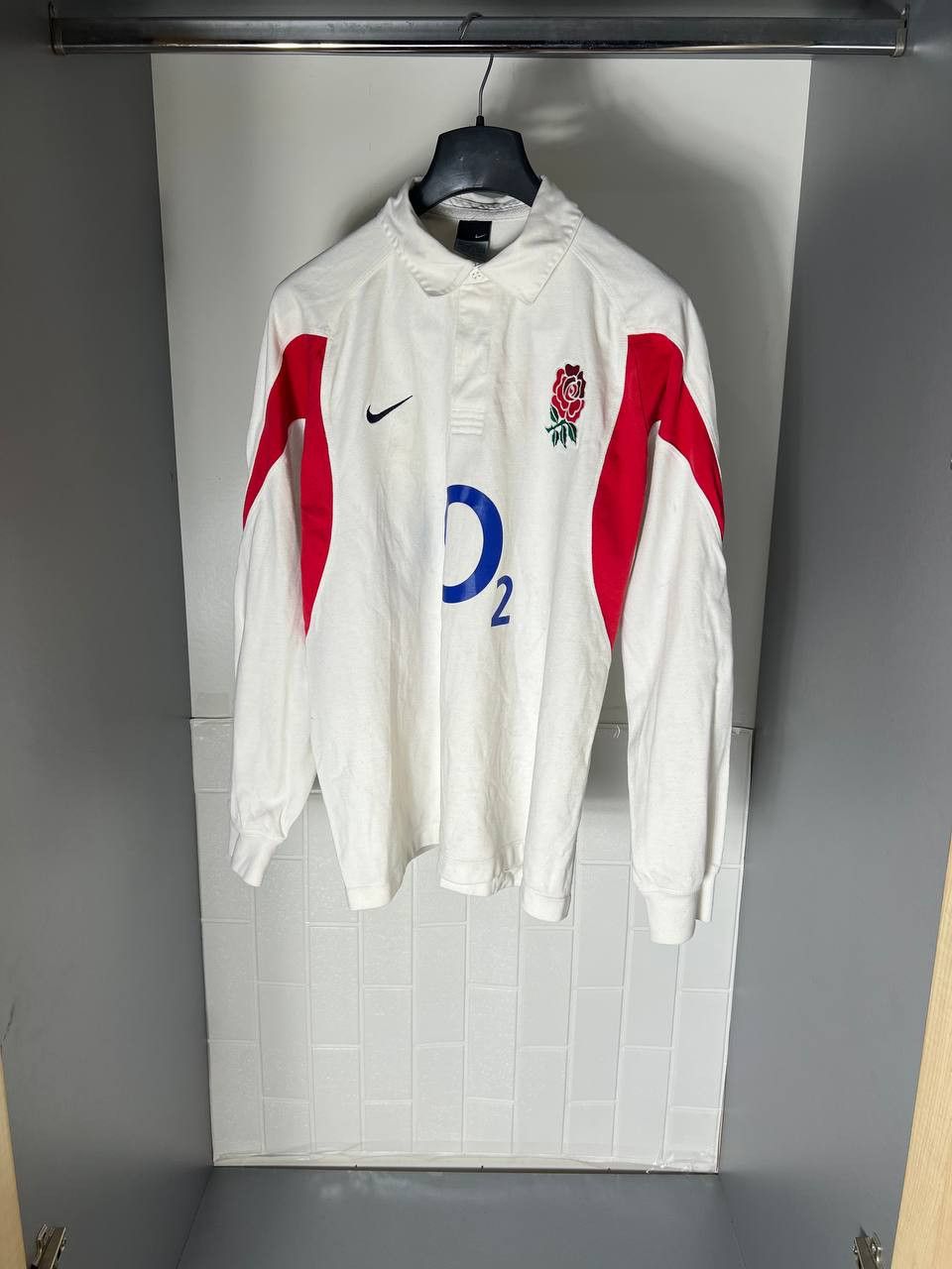 Nike VINTAGE NIKE ENGLAND RETRO RUGBY JERSEY FOOTBALL BLOKE 90s Size US L / EU 52-54 / 3 - 3 Thumbnail
