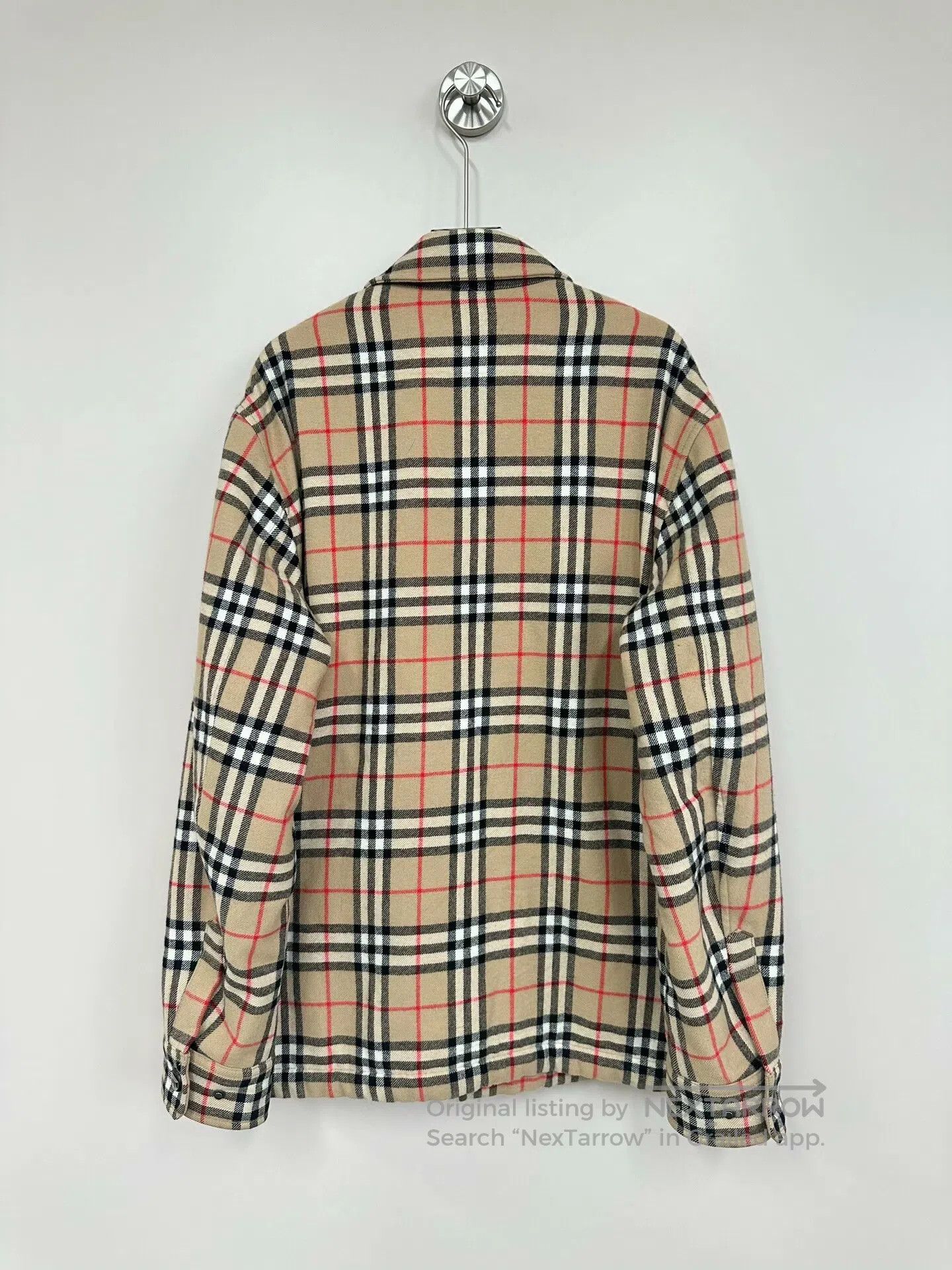 Burberry Burberry Classic khaki checkered lamb fur jacket| Size XS / US 0-2 / IT 36-38 - 2 Thumbnail