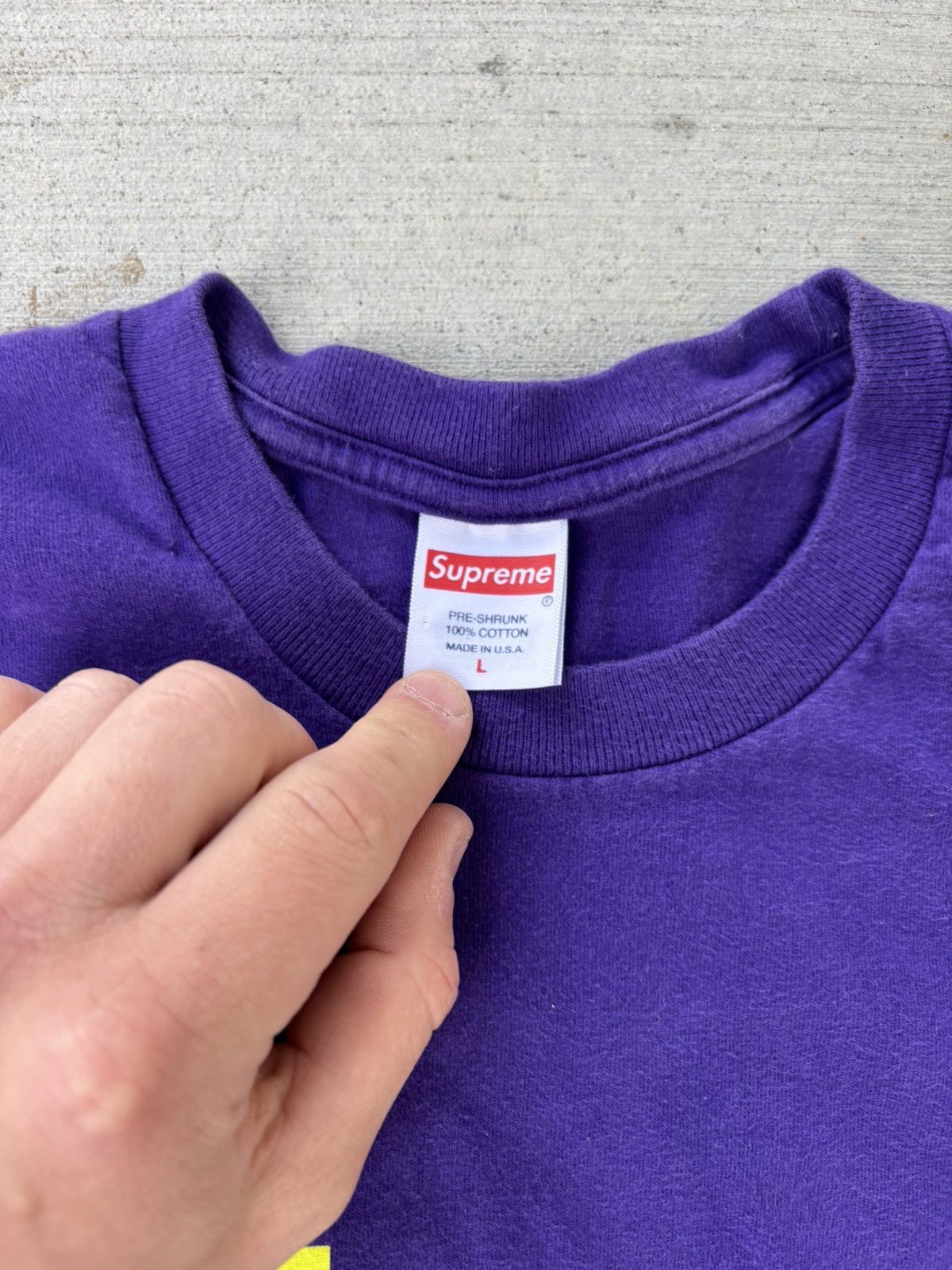 Supreme Supreme arabic bogo Size US L / EU 52-54 / 3 - 2 Thumbnail