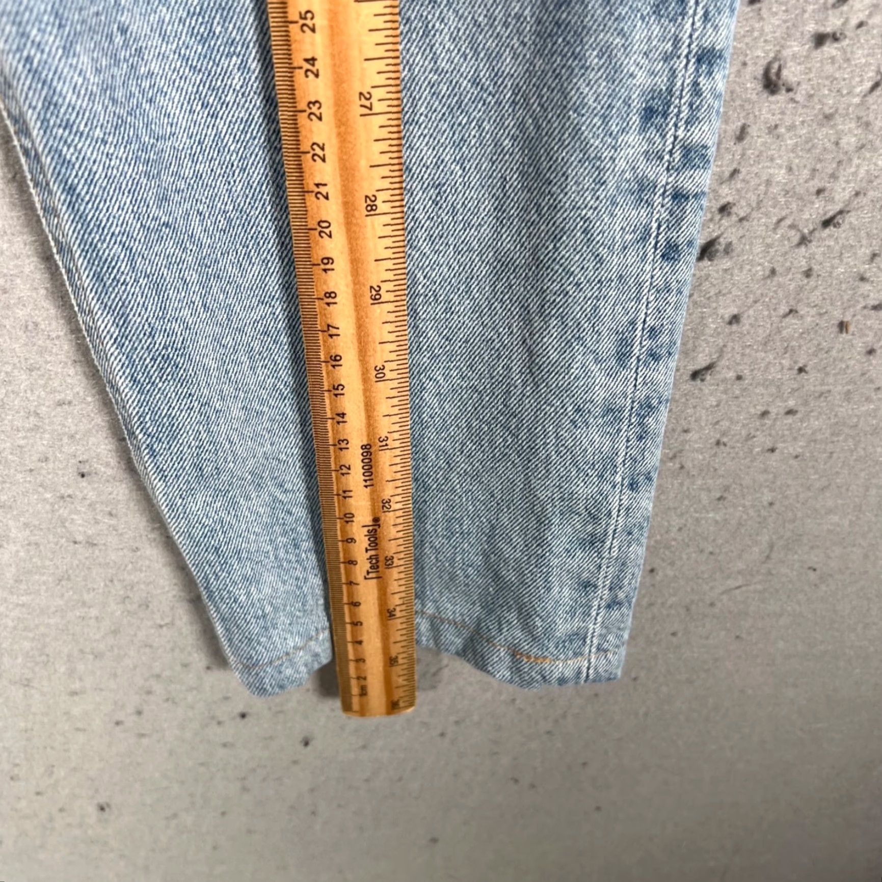 Agolde AGOLDE Jeans Slim High-Rise Light Wash Organic Cotton 24 Womens Tapered 5-Pocket Denim Blue Size 42" / US 20 - 6 Thumbnail