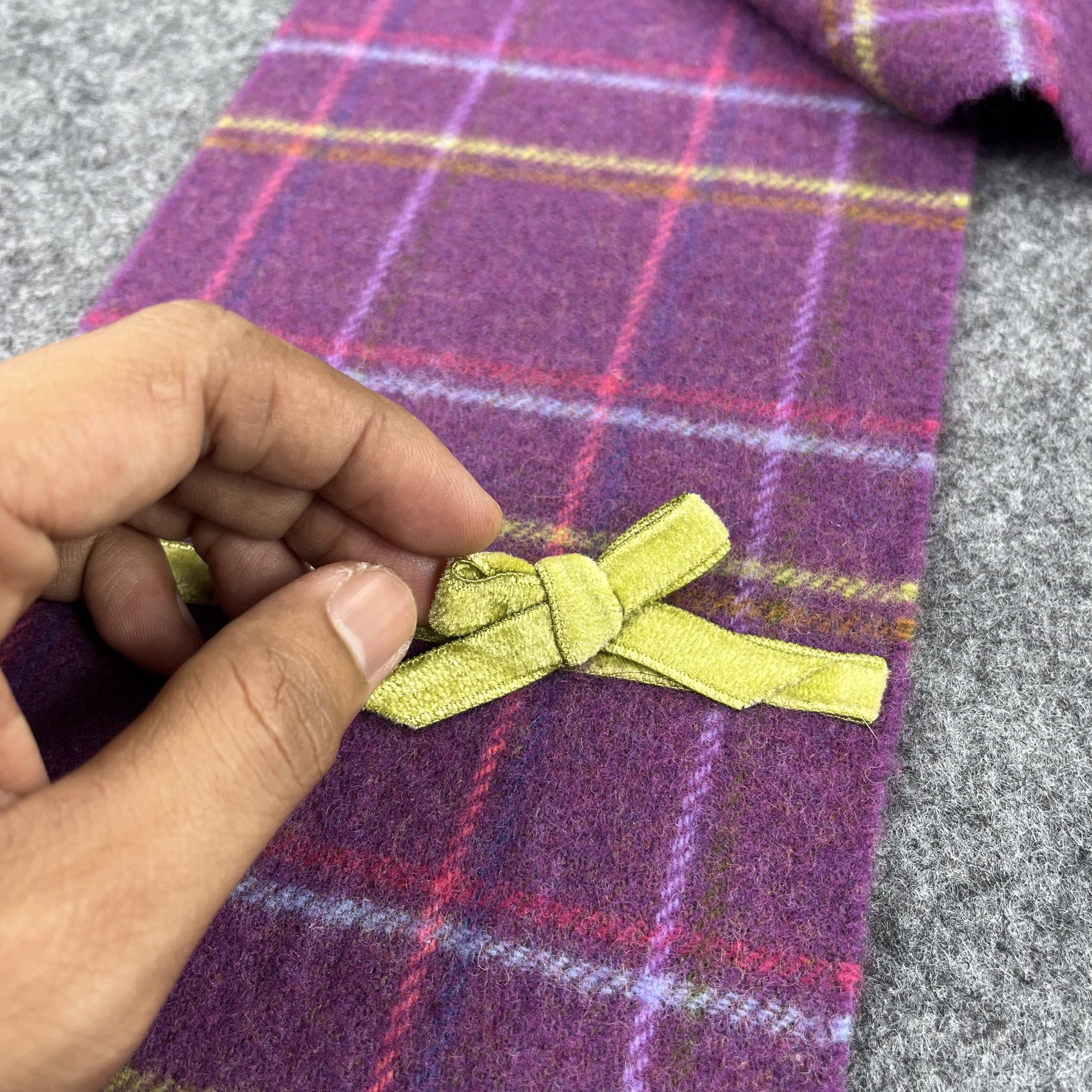 Johnstons Of Elgin Johnstons Of Elgin Scarf / Muffler / Neckwear T1108 Size ONE SIZE - 11 Thumbnail