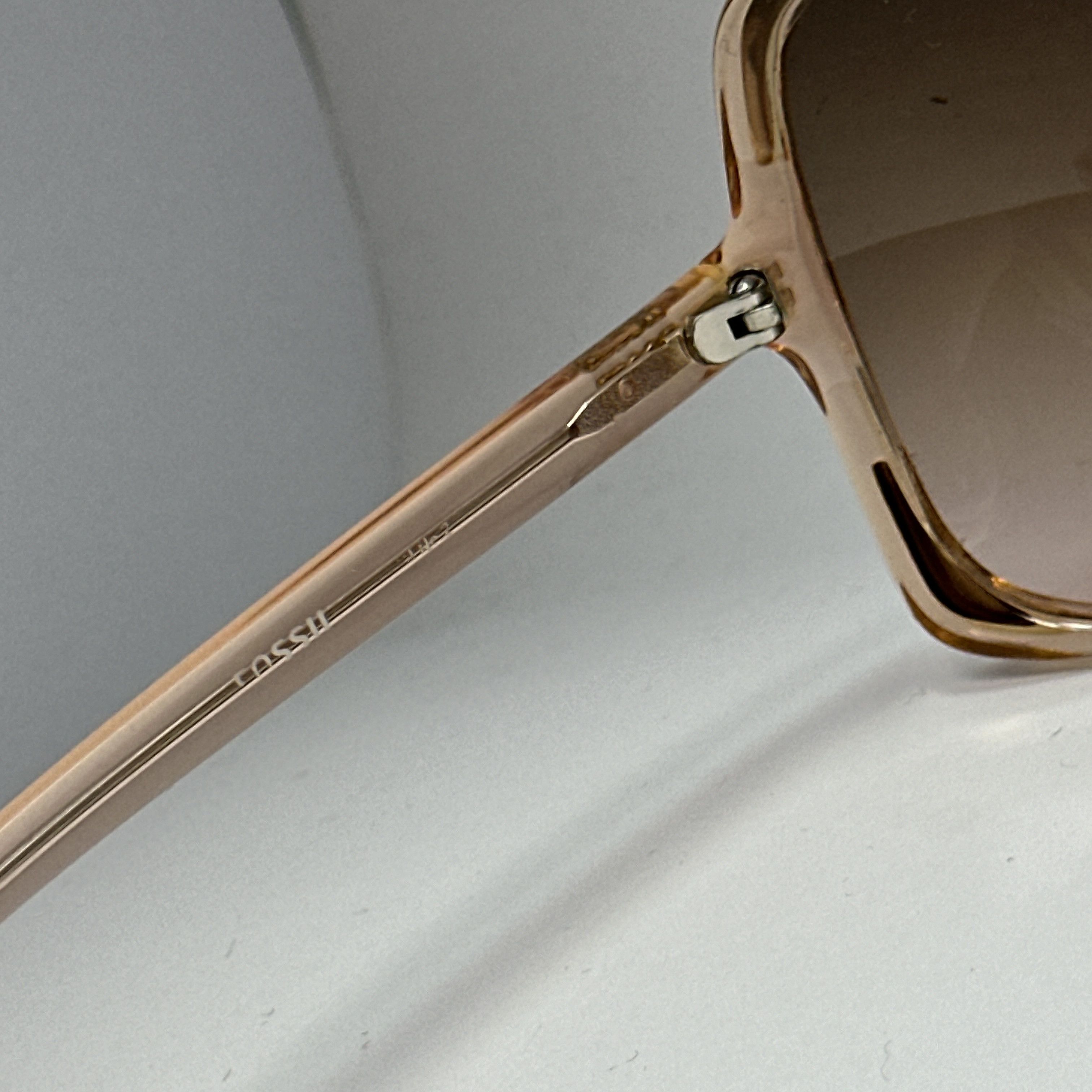 Fossil Vintage Avant Garde Old Money Fossil Sunglasses 00s Size ONE SIZE - 9 Thumbnail